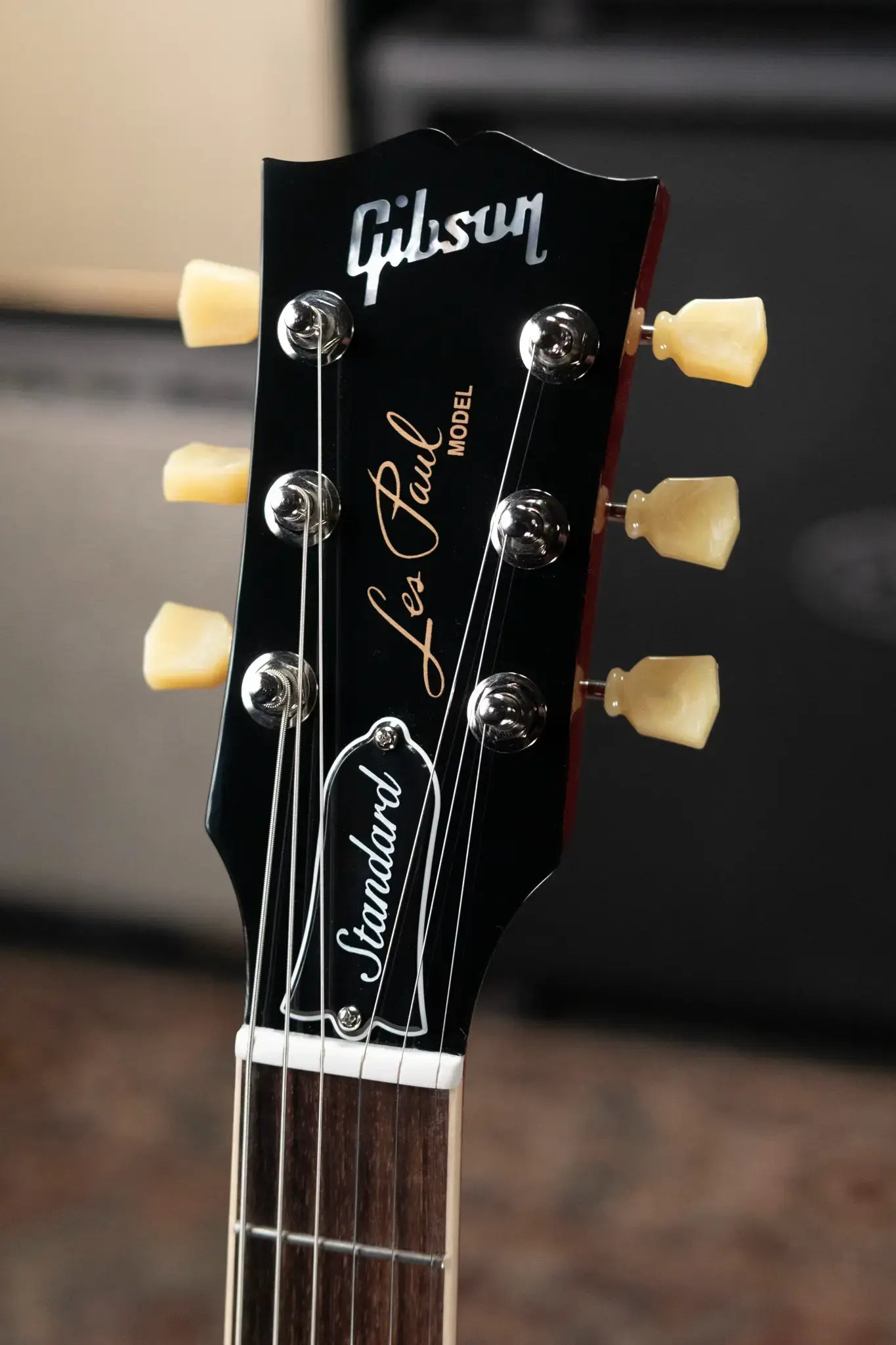 Gibson Les Paul Standard 50s Figured Top Electric Guitar - Sixties Cherry with Hardshell Case