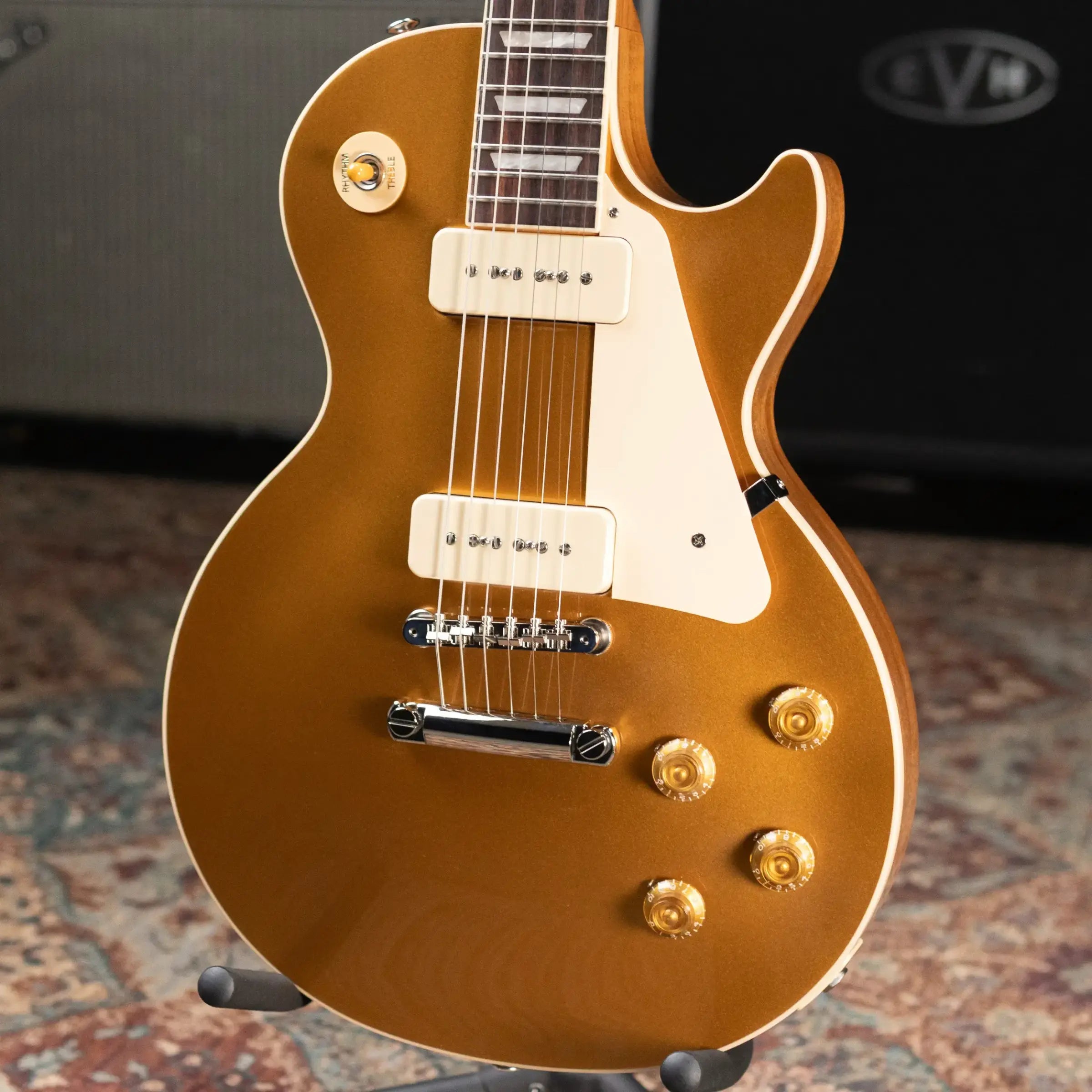 Gibson Les Paul Standard '50s P-90 Electric Guitar - Goldtop with Hardshell Case