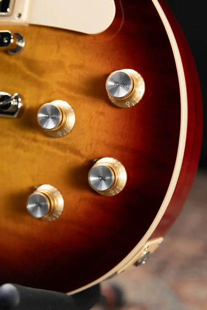 Gibson Les Paul Standard '60s Electric Guitar - Bourbon Burst with Hardshell Case
