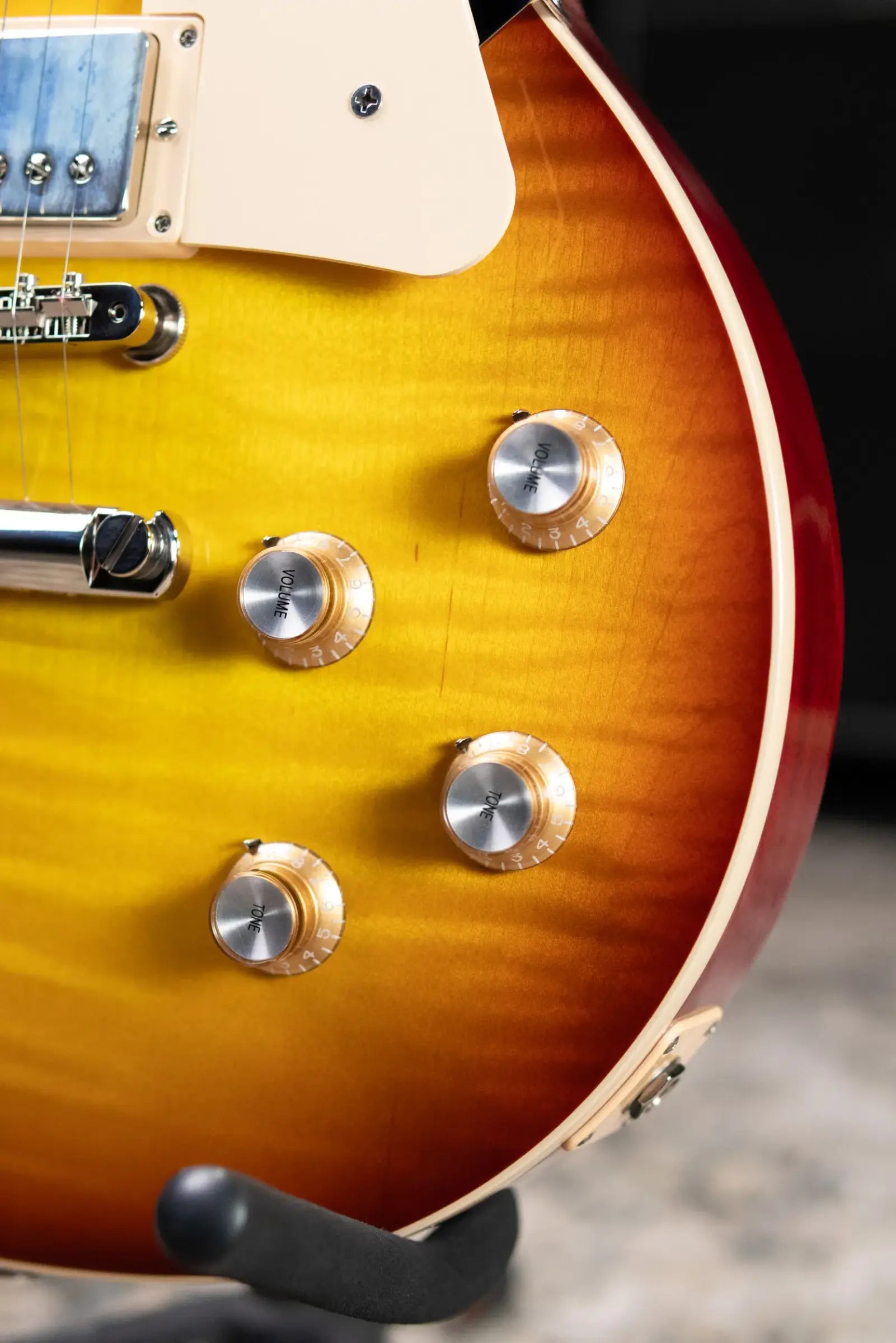 Gibson Les Paul Standard '60s Electric Guitar - Iced Tea with Hardshell Case