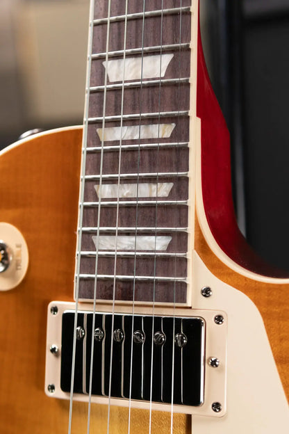 Gibson Les Paul Standard '60s Electric Guitar - Unburst with Hardshell Case