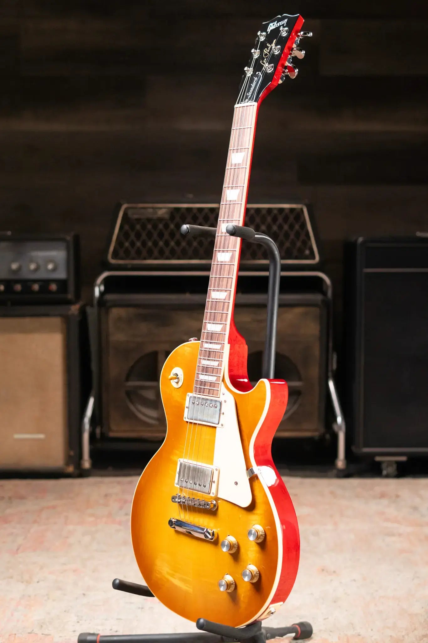 Gibson Les Paul Standard '60s Electric Guitar - Unburst with Hardshell Case