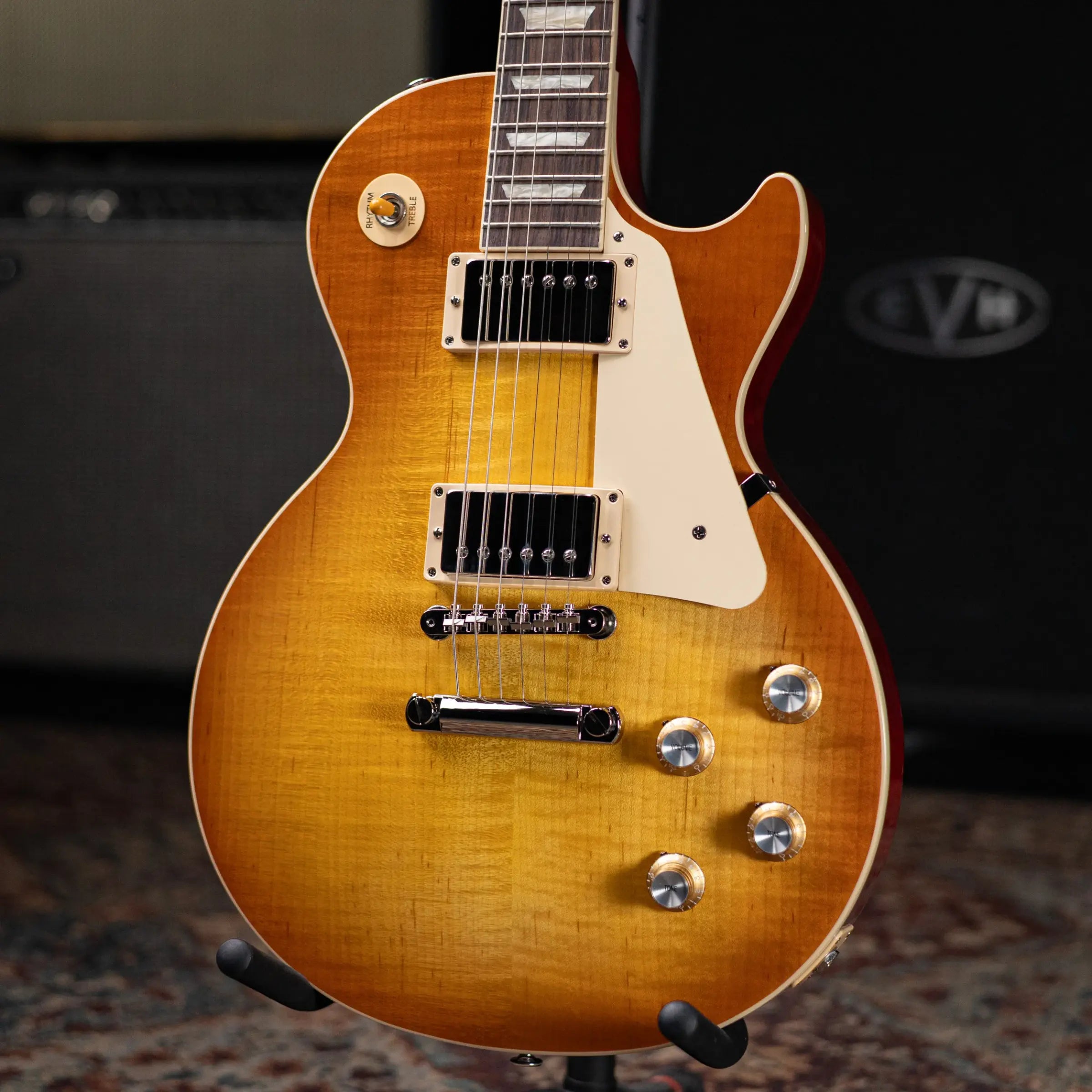 Gibson Les Paul Standard 60s Electric Guitar - Unburst with Hardshell Case