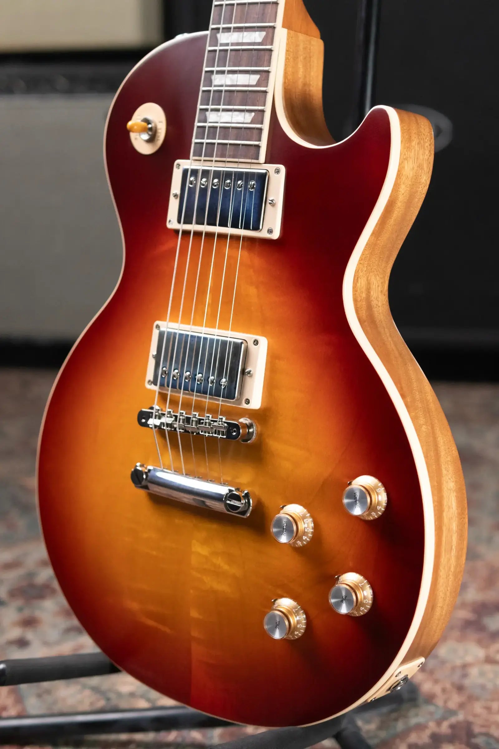 Gibson Les Paul Standard 60s Faded Electric Guitar - Vintage Bourbon Burst with Hardshell Case