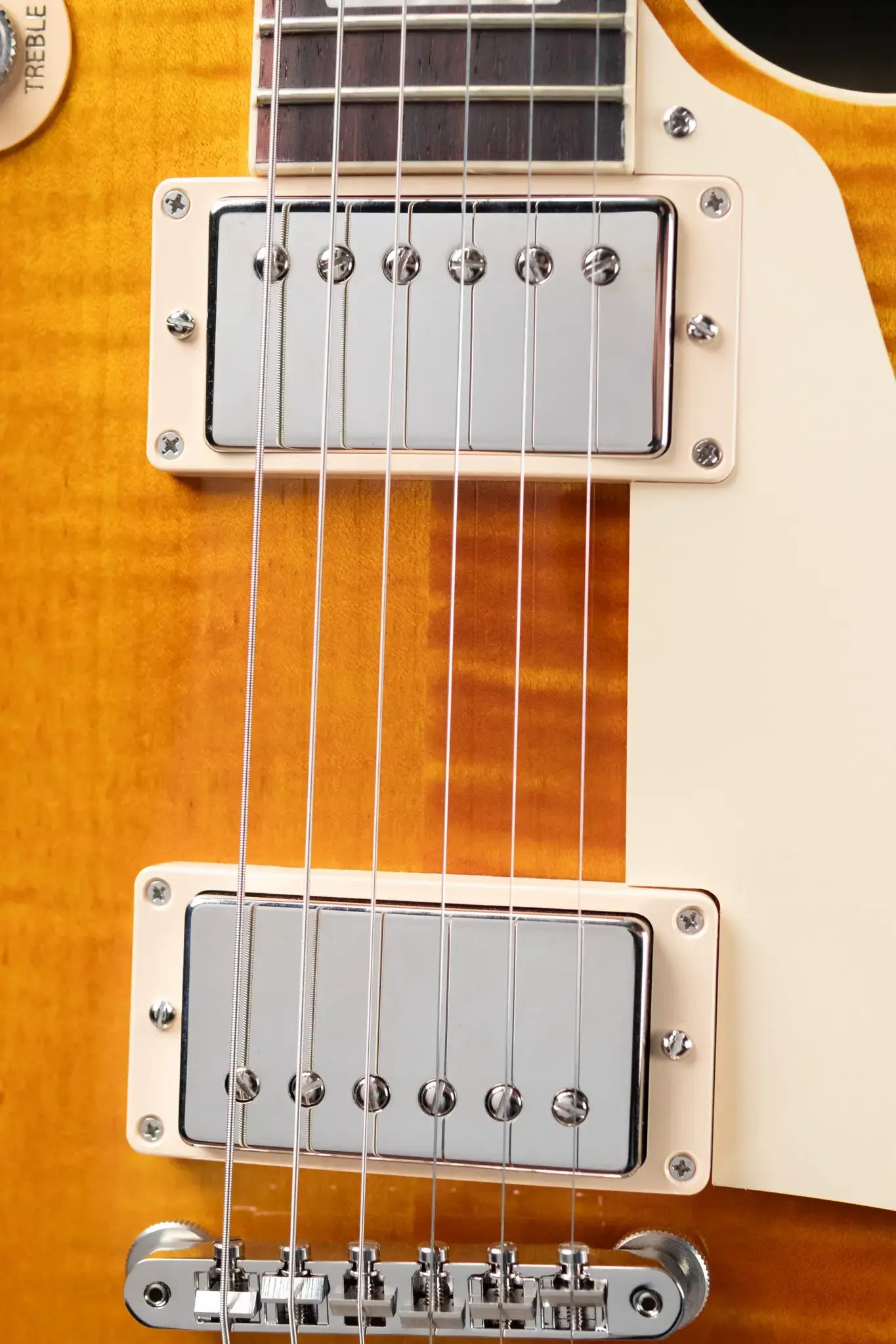 Gibson Les Paul Standard '60s Figured Top Electric Guitar - Honey Amber with Hardshell Case