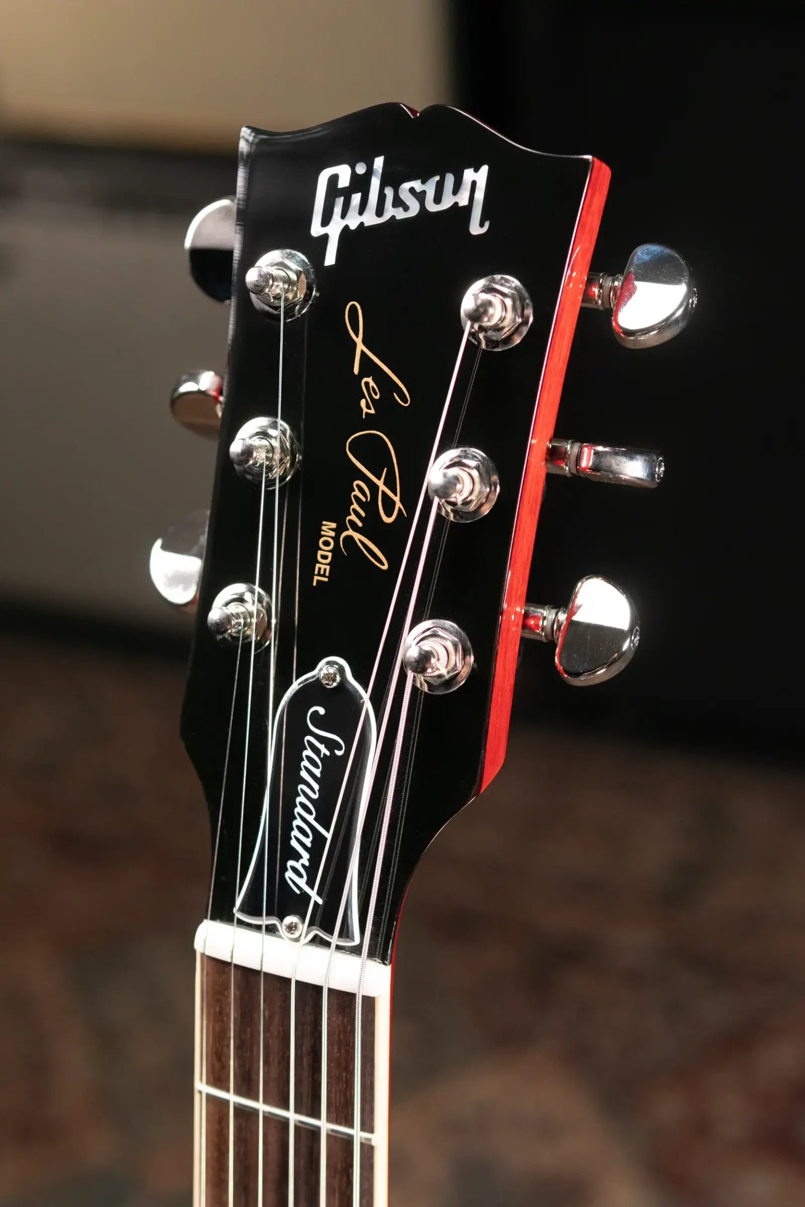 Gibson Les Paul Standard '60s Left-Handed Electric Guitar - Iced Tea Burst with Hardshell Case - Floor Model