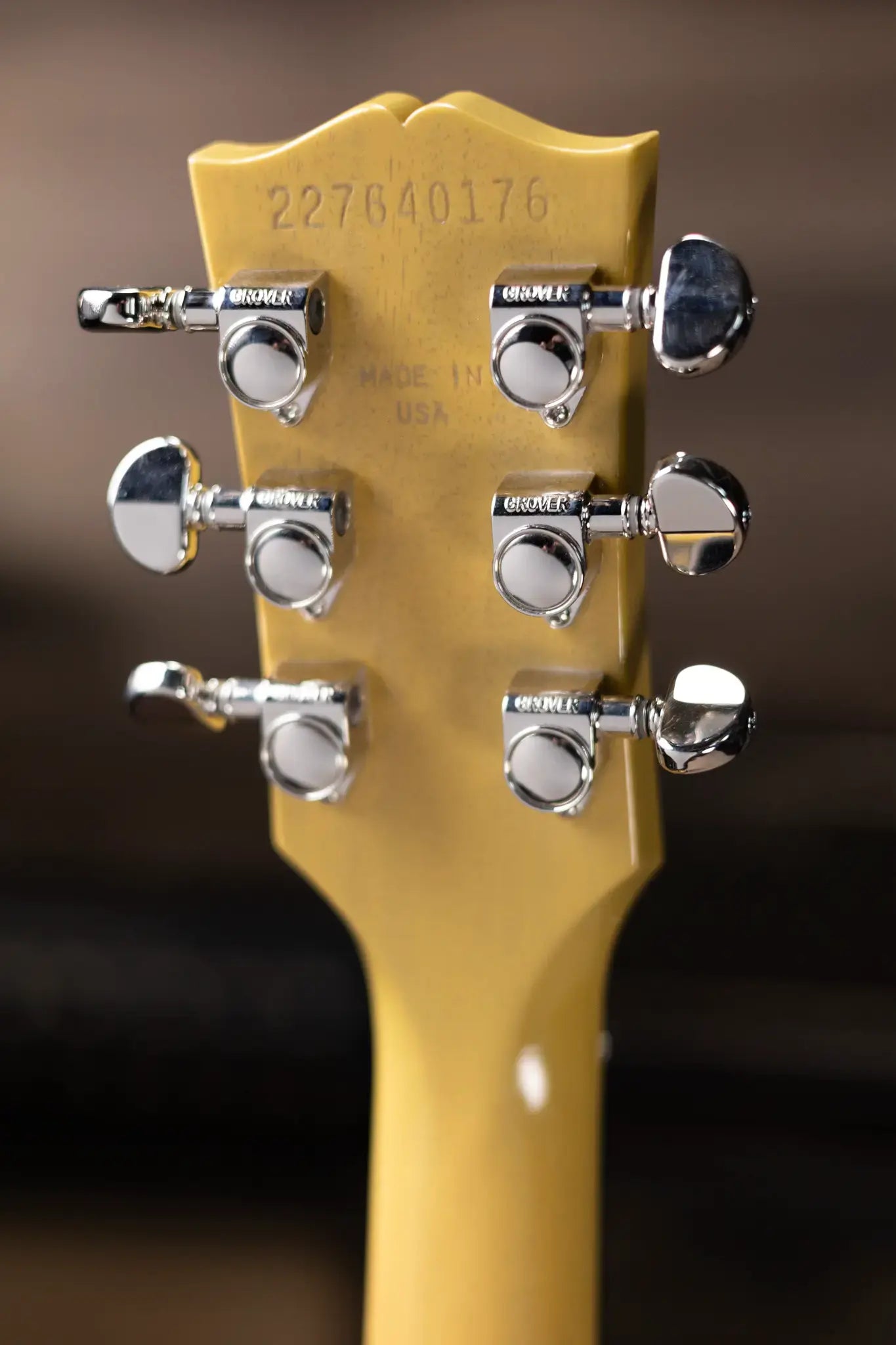 Gibson Les Paul Standard 60s Mahogany Top - TV Yellow with Hardshell Case