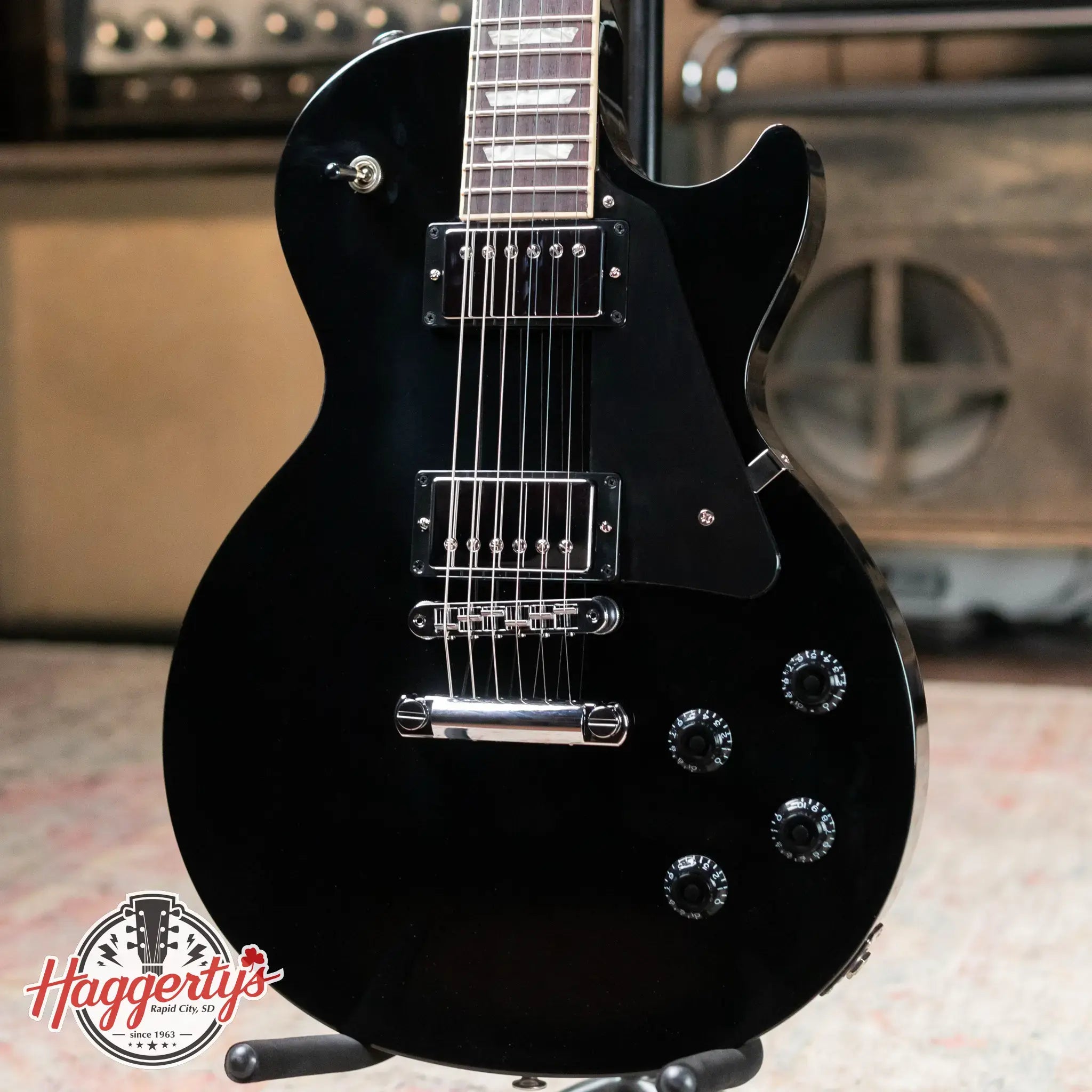 Gibson Les Paul Studio - Ebony with Gig Bag