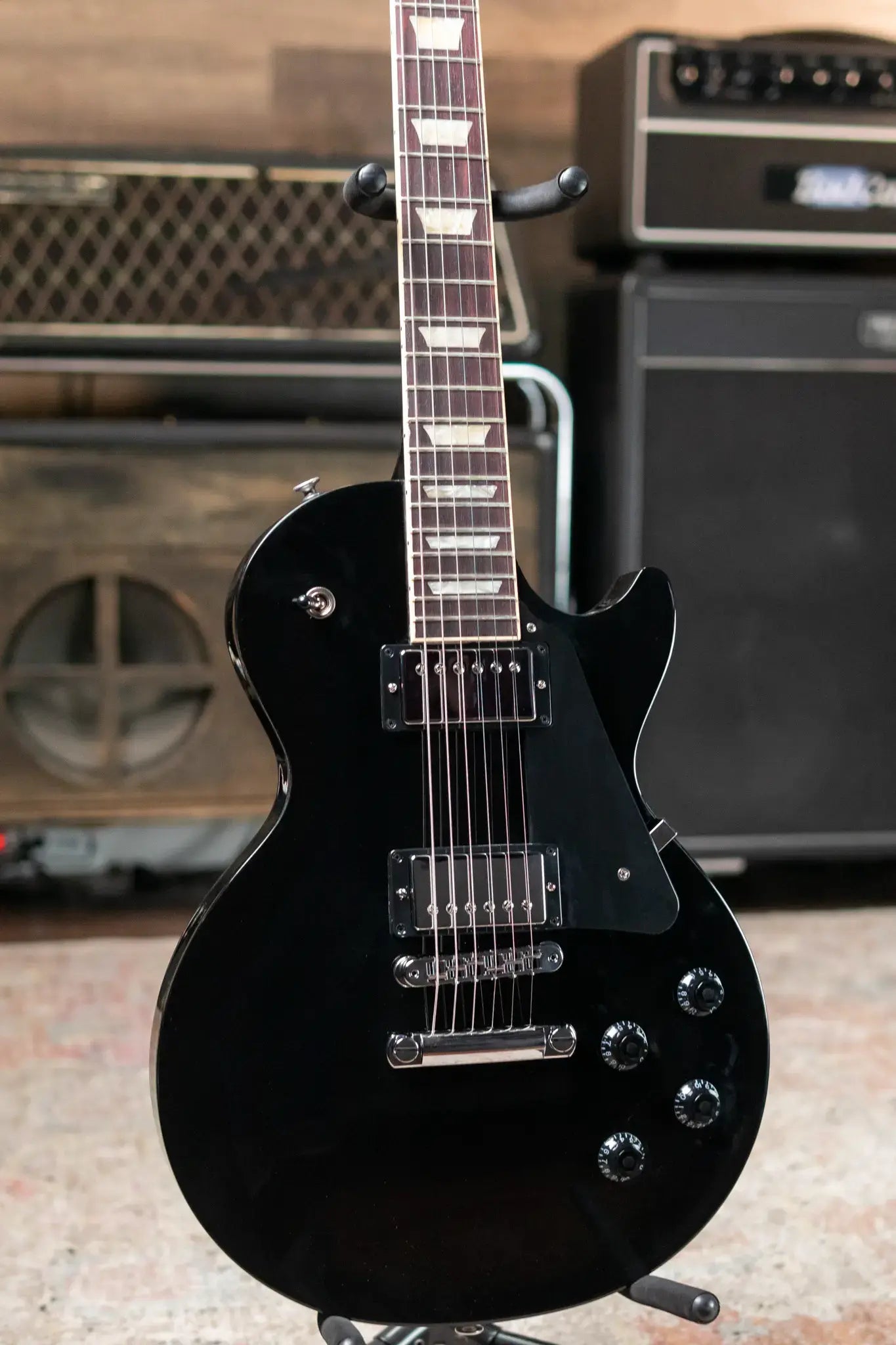 Gibson Les Paul Studio - Ebony with Gig Bag
