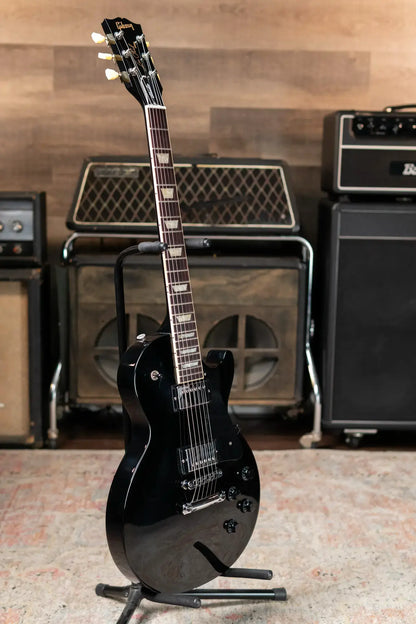 Gibson Les Paul Studio - Ebony with Gig Bag