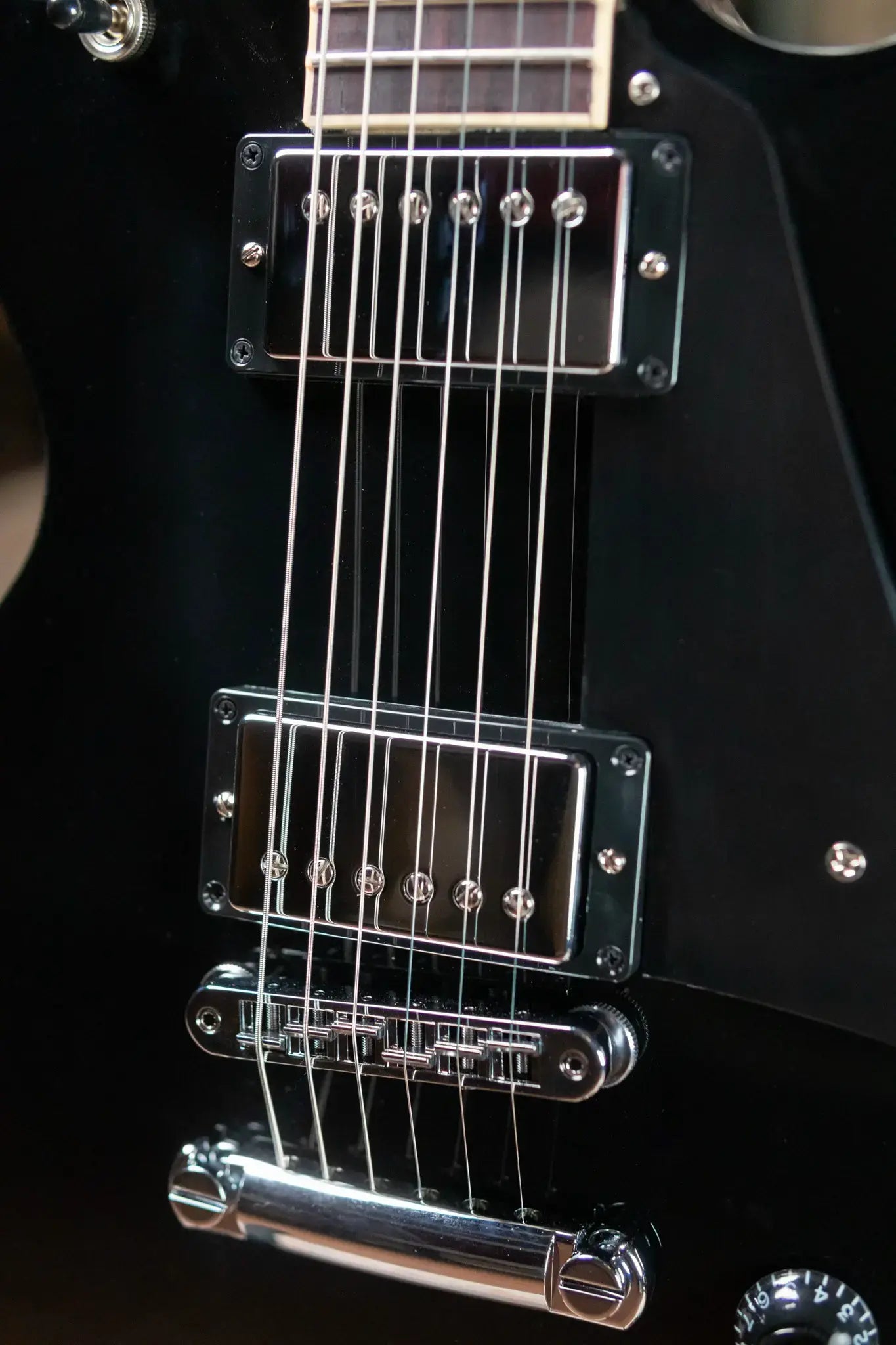 Gibson Les Paul Studio - Ebony with Gig Bag
