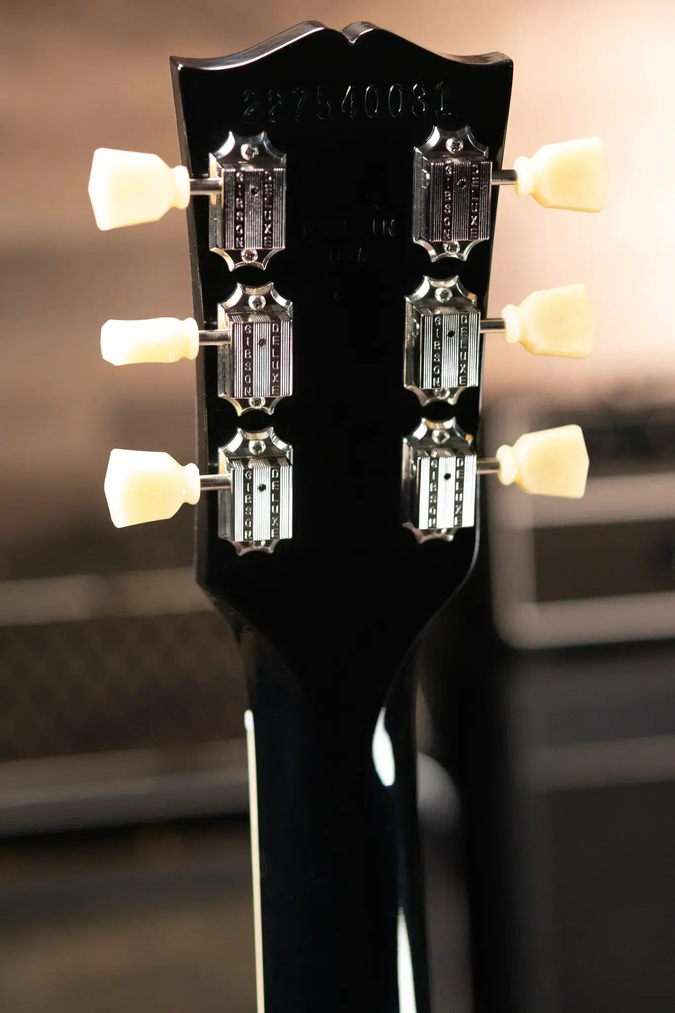Gibson Les Paul Studio - Ebony with Gig Bag
