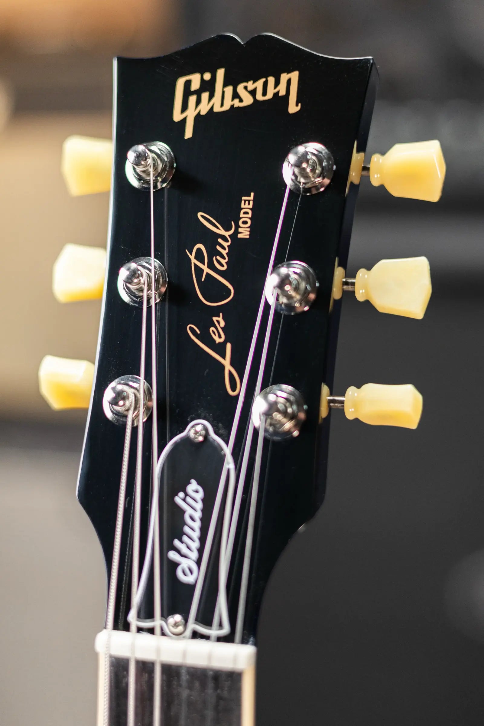 Gibson Les Paul Studio Electric Guitar - Blueberry Burst with Gig Bag