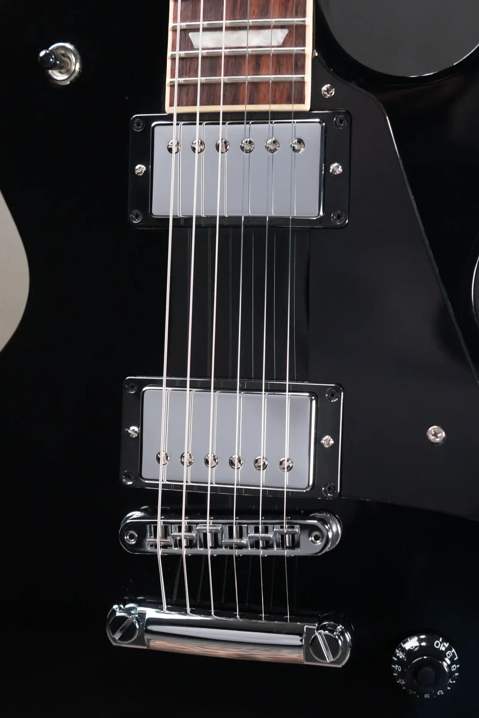 Gibson Les Paul Studio Electric Guitar Ebony with Gig Bag - Floor Model