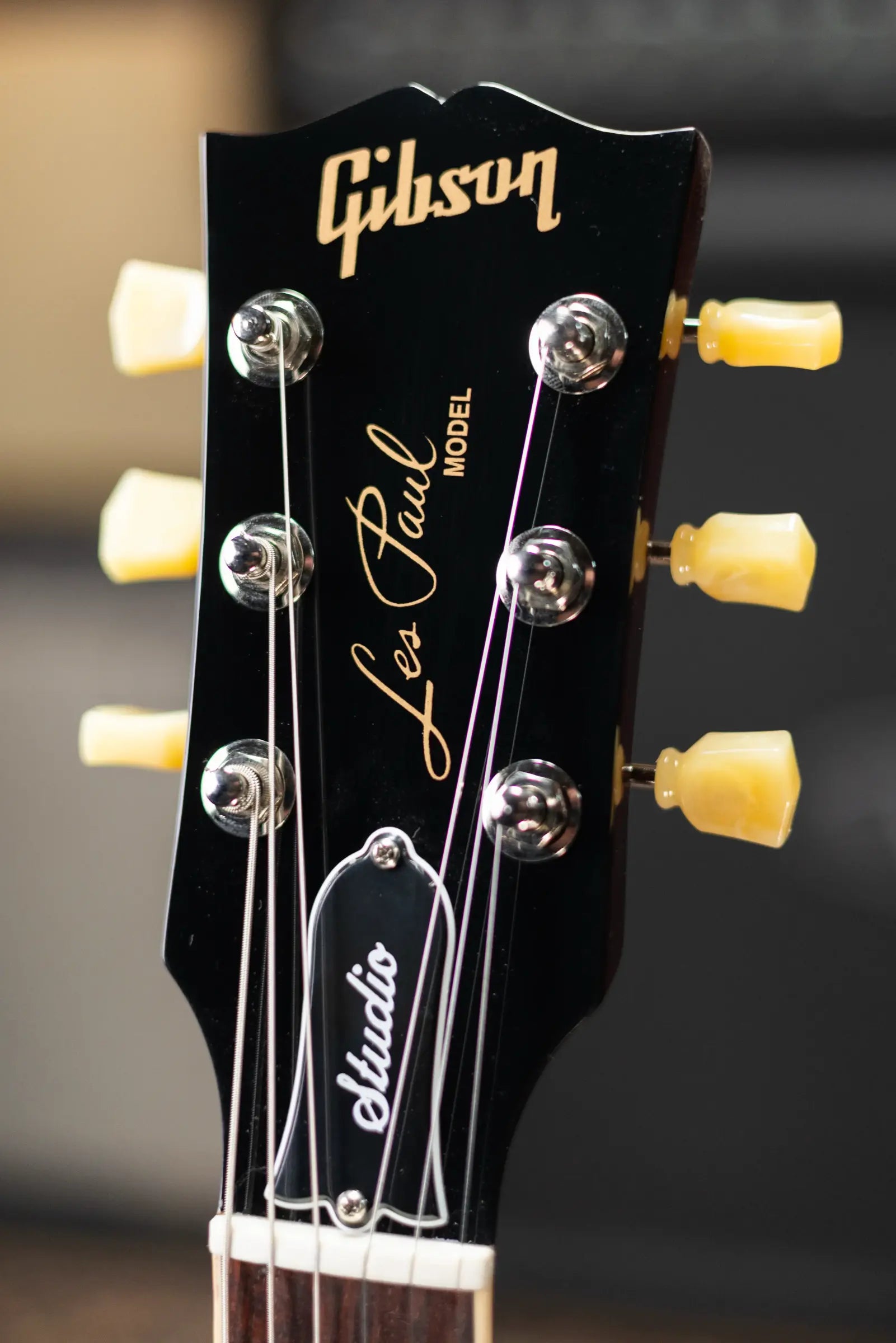 Gibson Les Paul Studio Electric Guitar - Wine Red with Gig Bag