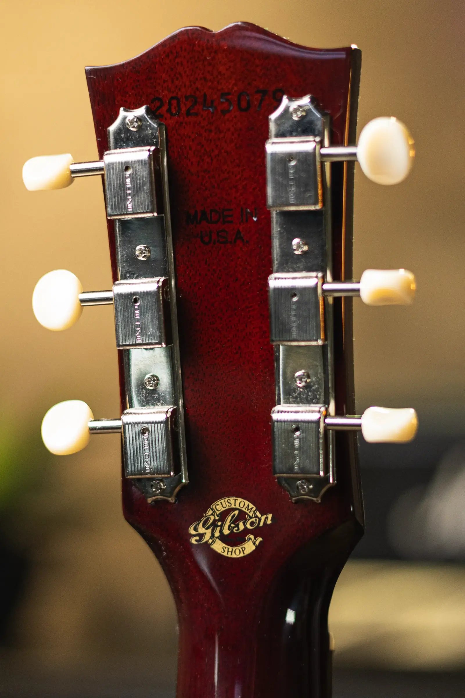 Gibson Margo Price Signature J-45 Acoustic/Electric Guitar - Heritage Cherry Sunburst with Hardshell Case