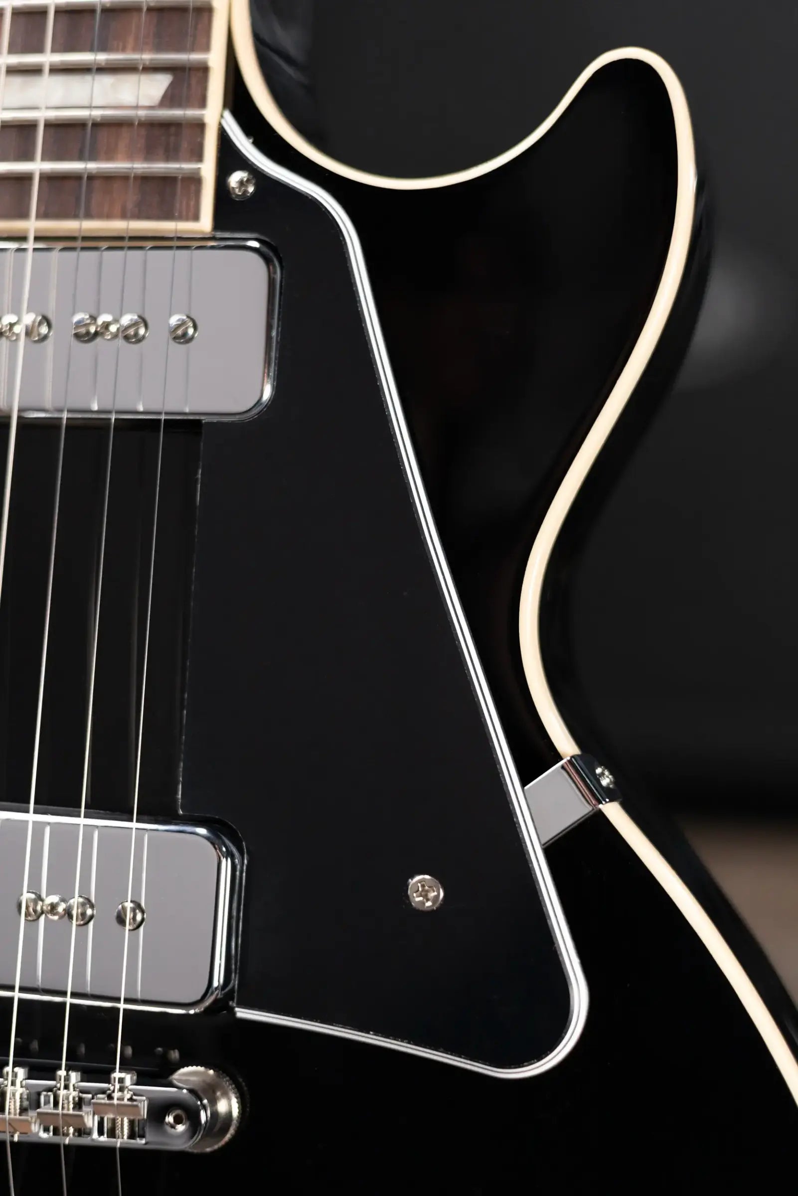 Gibson Noel Gallagher Signature Les Paul Standard Electric Guitar - Ebony with Hardshell Case