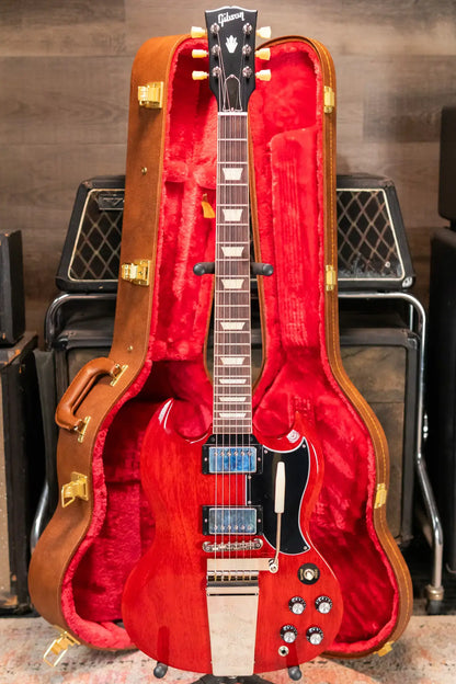 Gibson SG Standard '61 Maestro Vibrola Electric Guitar - Vintage Cherry with Hardshell Case