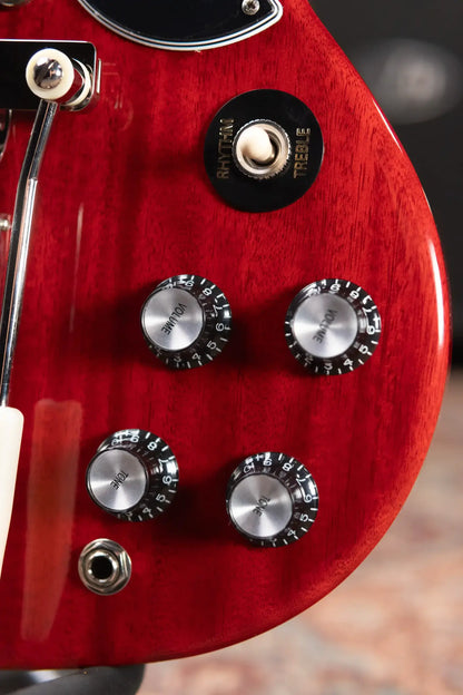 Gibson SG Standard '61 Maestro Vibrola Electric Guitar - Vintage Cherry with Hardshell Case