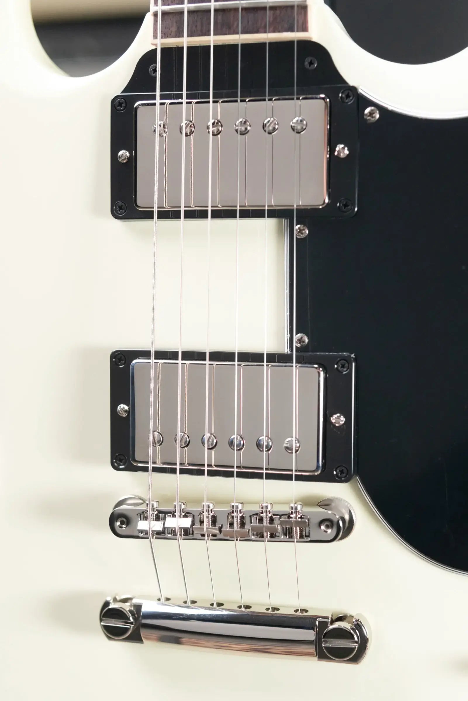 Gibson SG Standard '61 Stop Bar Electric Guitar - Classic White with Hardshell Case