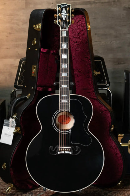Gibson SJ-200 Custom Acoustic/Electric - Ebony with Hardshell Case