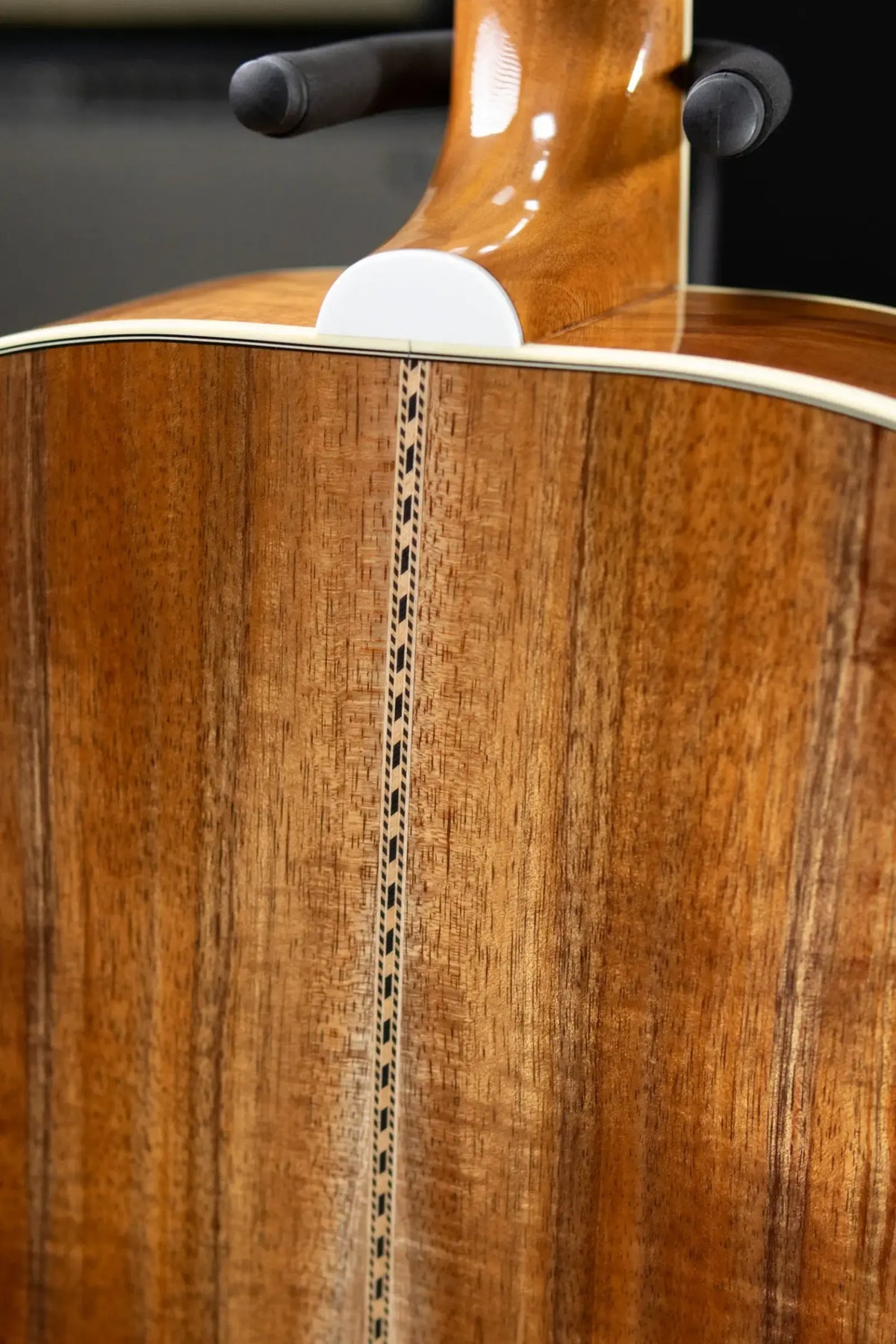 Gibson SJ-200 Elegant Koa Left-Handed Jumbo Acoustic/Electric Guitar - Honey Burst with Hardshell Case