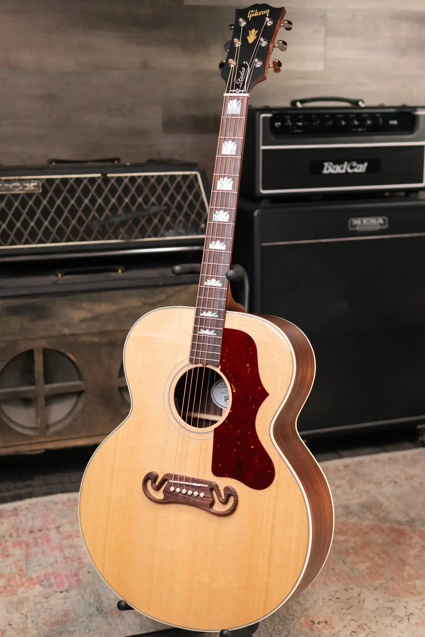 Gibson SJ-200 Studio Rosewood Jumbo Acoustic/Electric Guitar - Satin Natural with Hardshell Case