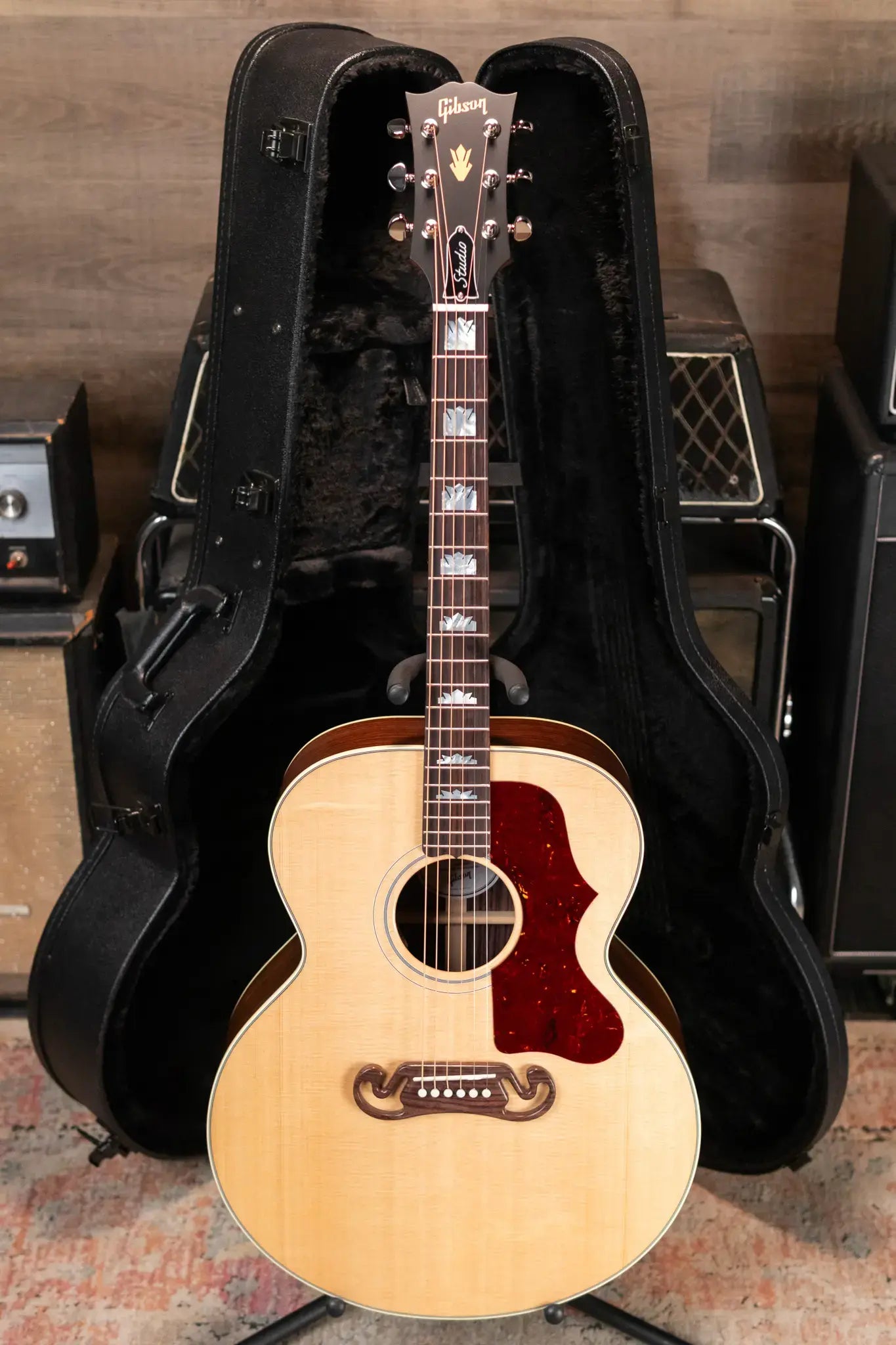 Gibson SJ-200 Studio Rosewood Jumbo Acoustic/Electric Guitar - Satin Natural with Hardshell Case