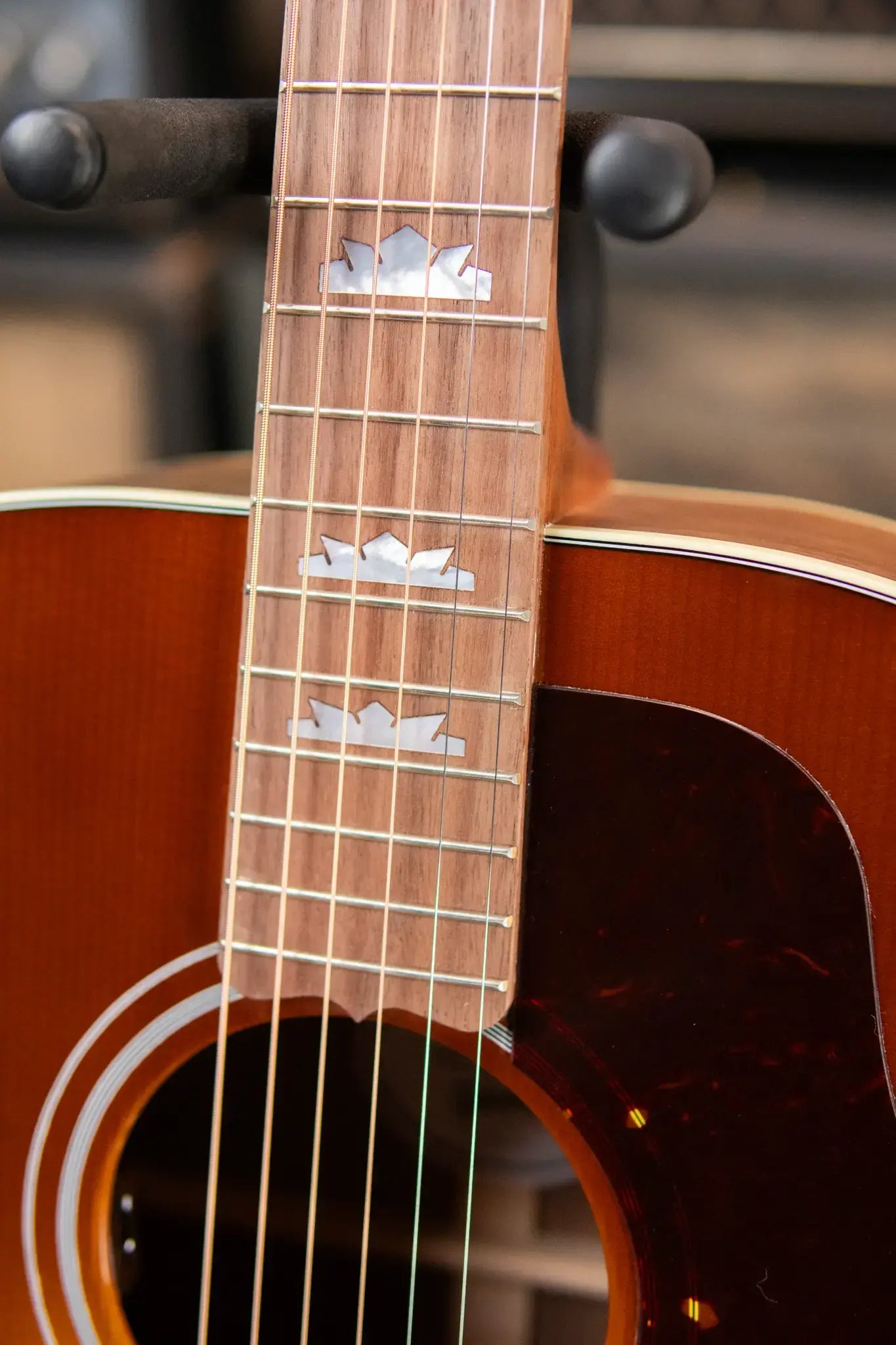 Gibson SJ-200 Studio Walnut Jumbo Acoustic/Electric Guitar - Satin Walnut Burst with Hardshell Case