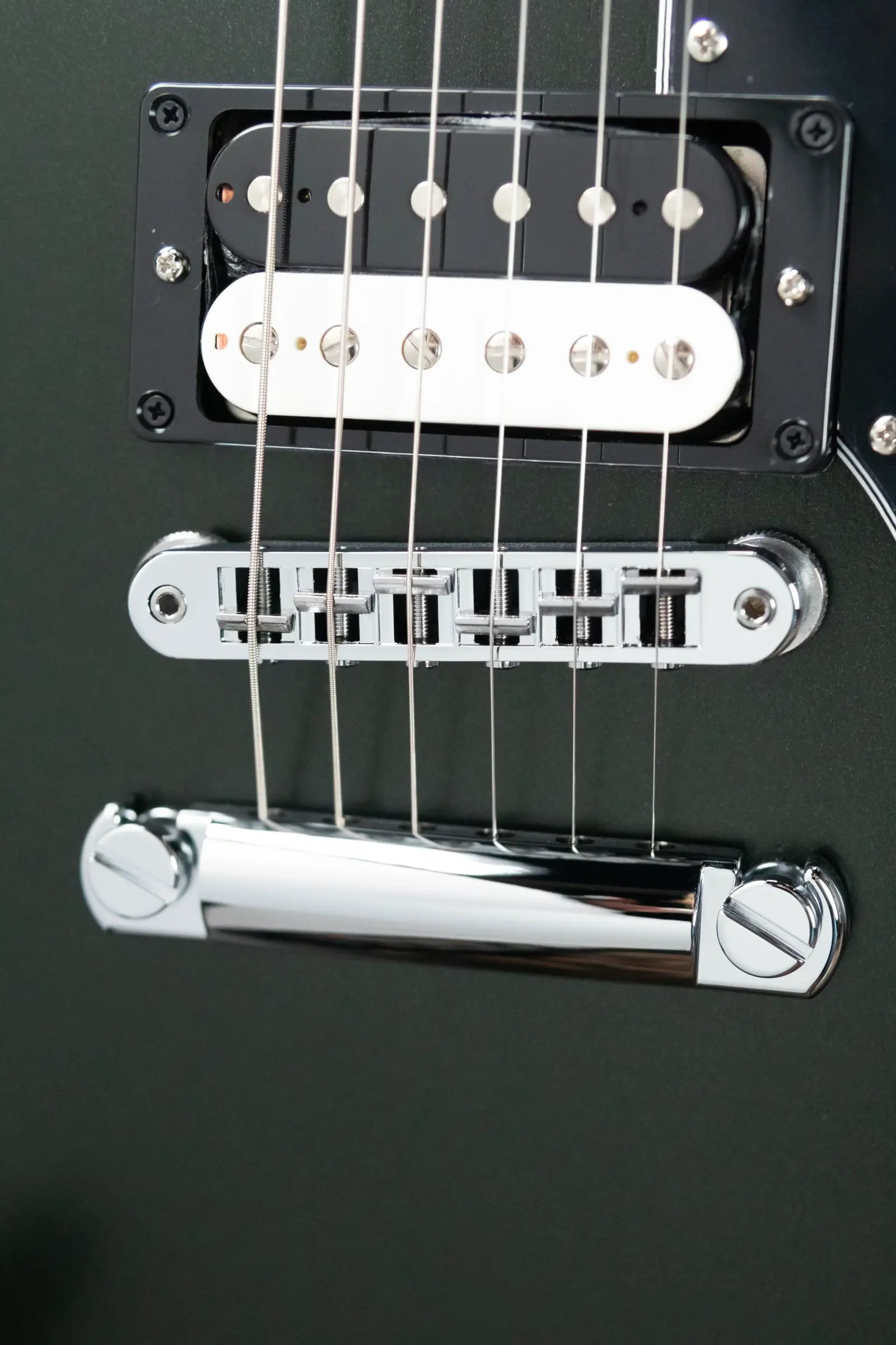 Gibson Victory Electric Guitar - Dark Green Satin with Hardshell Case