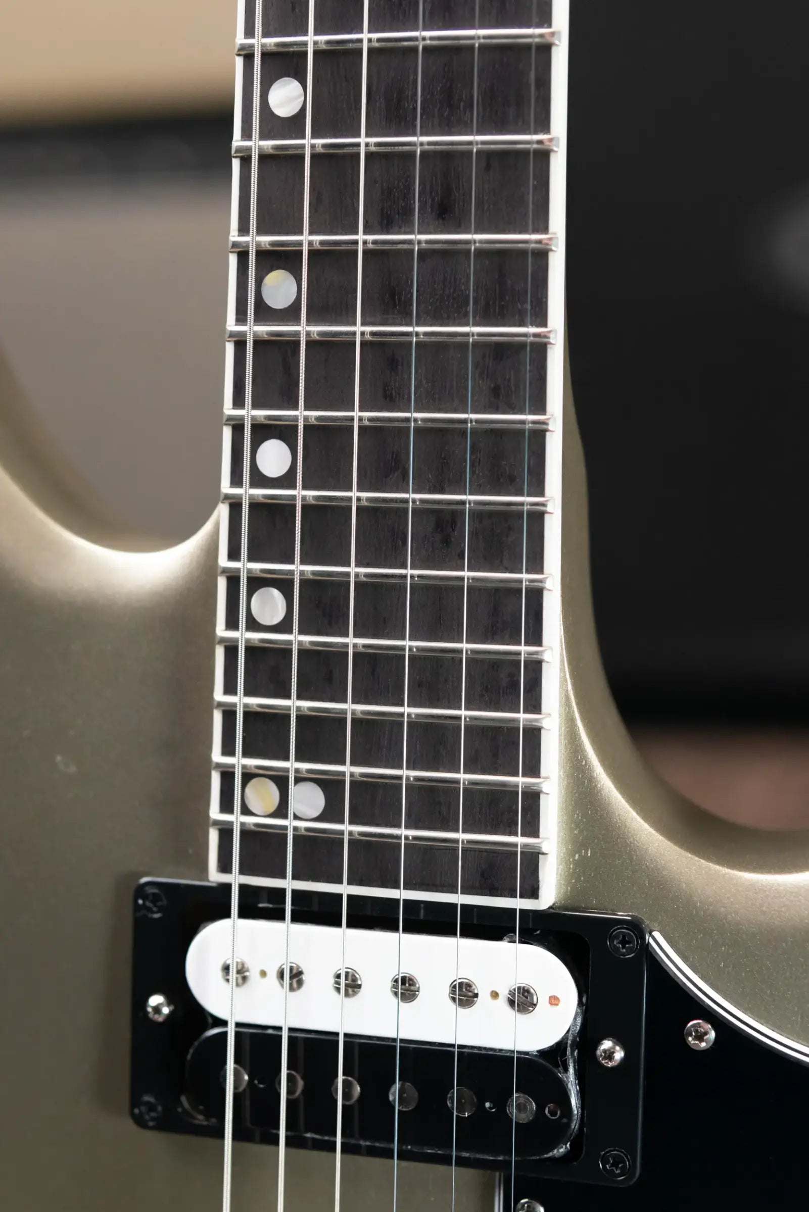 Gibson Victory Electric Guitar Gold Mist Satin with Hardshell Case - Used