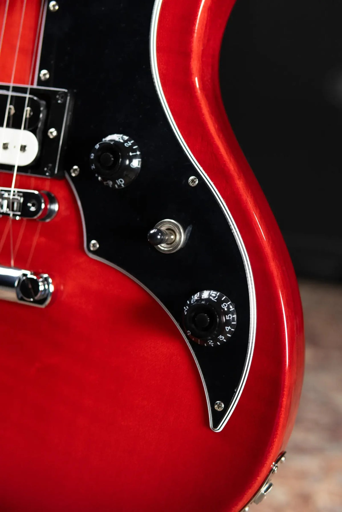 Gibson Victory Figured Electric Guitar - Cherry Burst with Hardshell Case