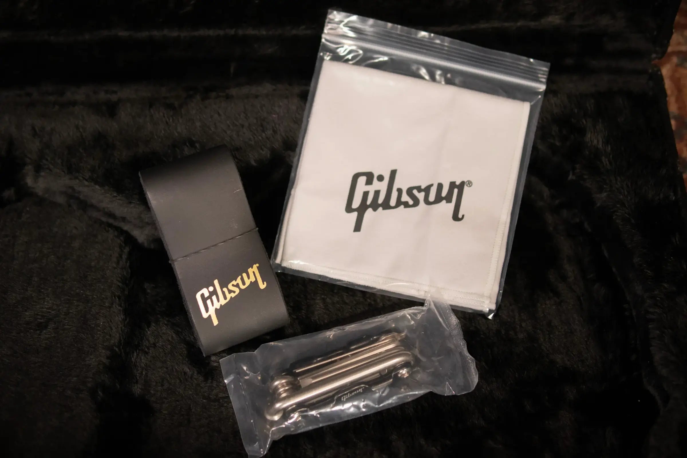 Gibson Victory Figured Top Electric Guitar - Dark Purple Burst with Hardshell Case