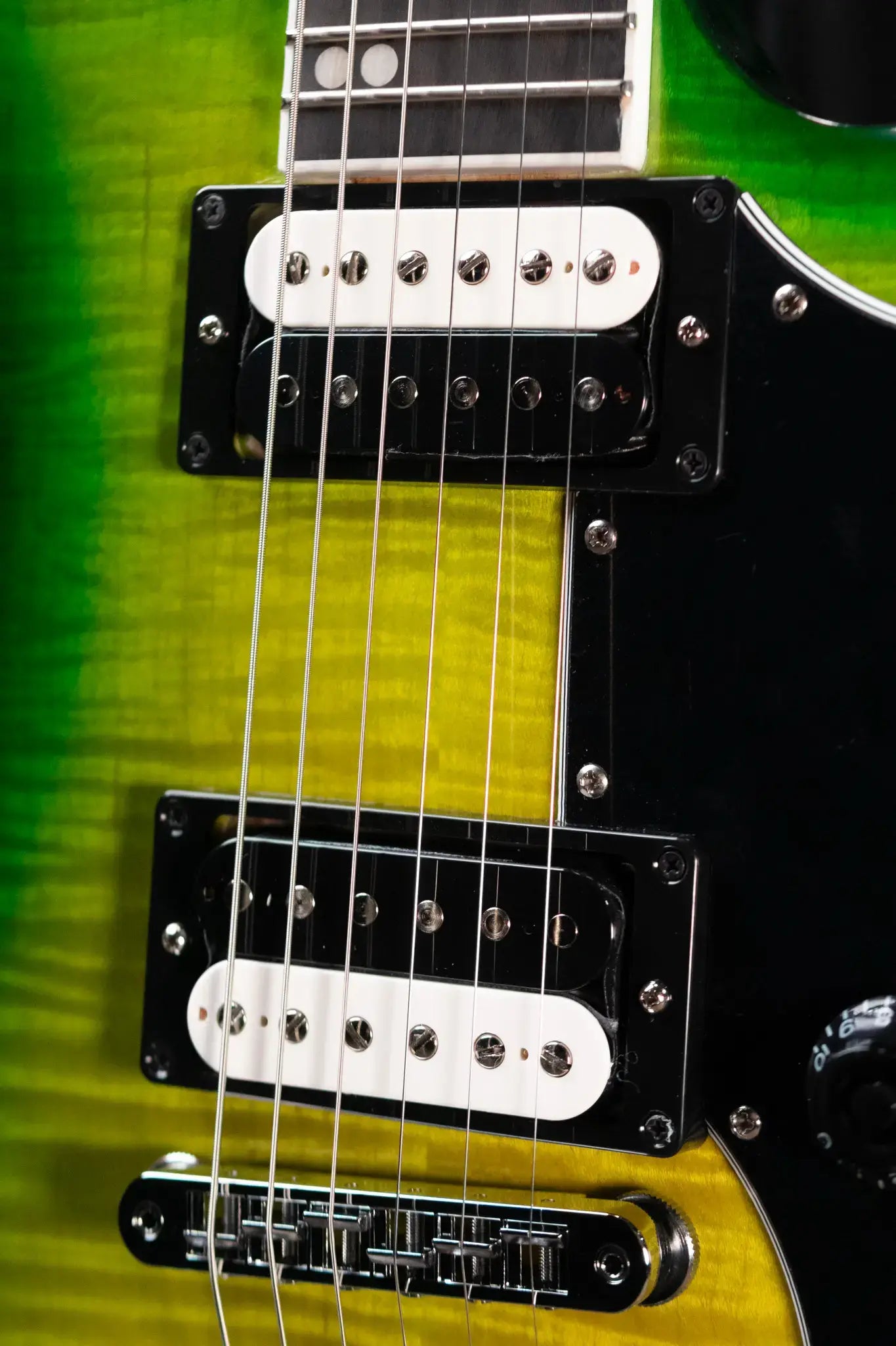 Gibson Victory Figured Top Electric Guitar - Iguana Burst with Hardshell Case