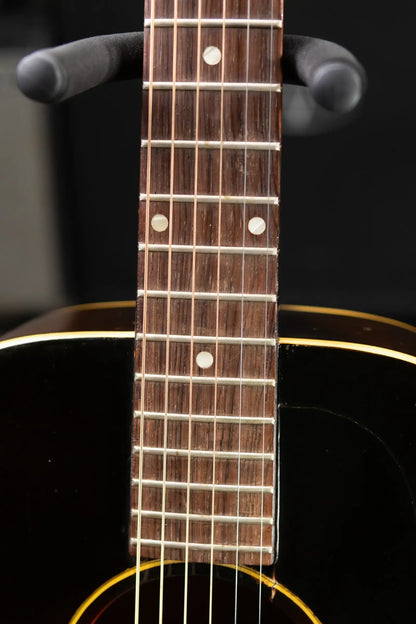 Gibson Vintage 1966-1967 LG-1 Acoustic Guitar - Sunburst with Original Alligator Chipboard Case - Used