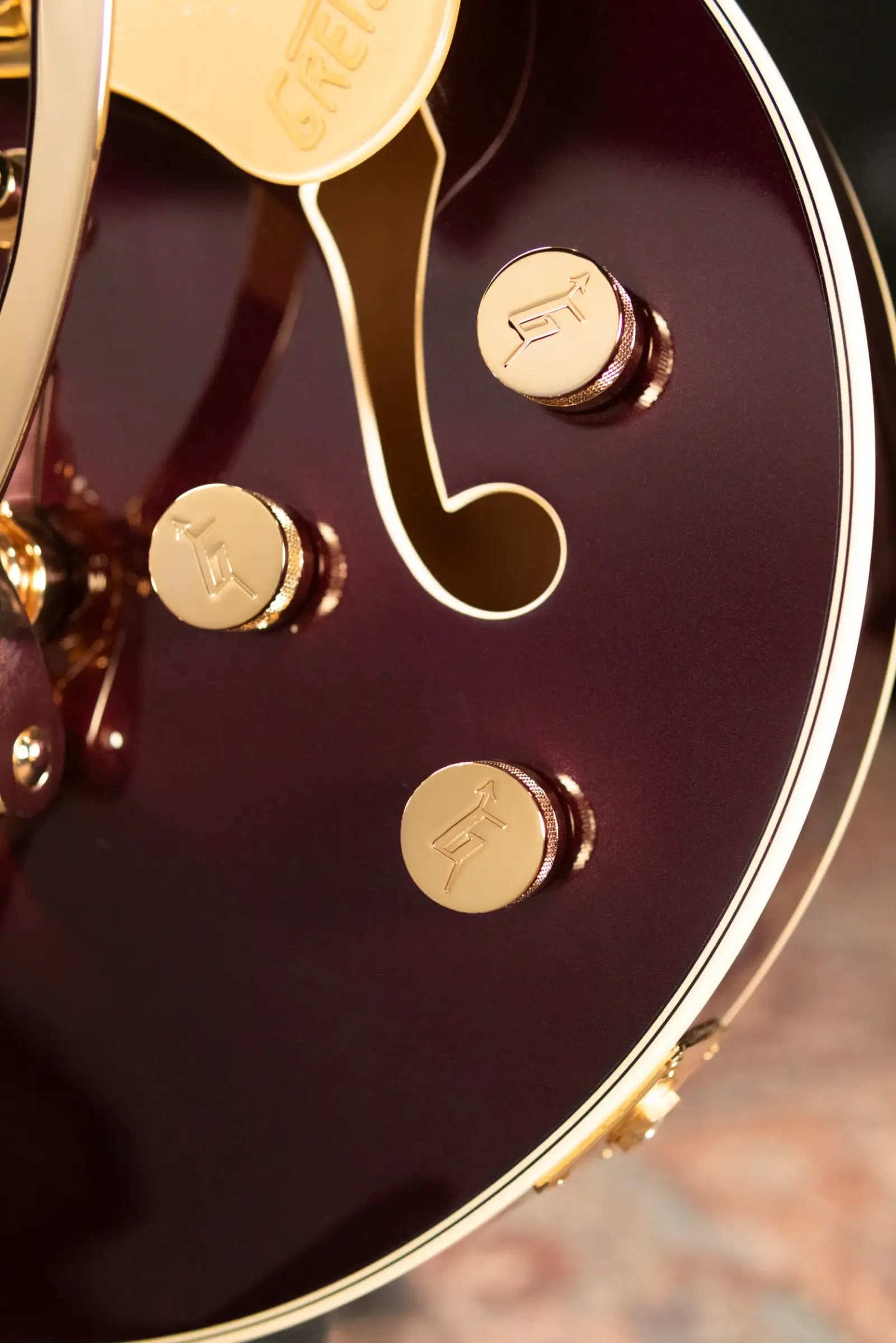 Gretsch Broadkaster Jr. LX Center Block with String-Thru Bigsby Electric Guitar - Blackberry with Hardshell Case