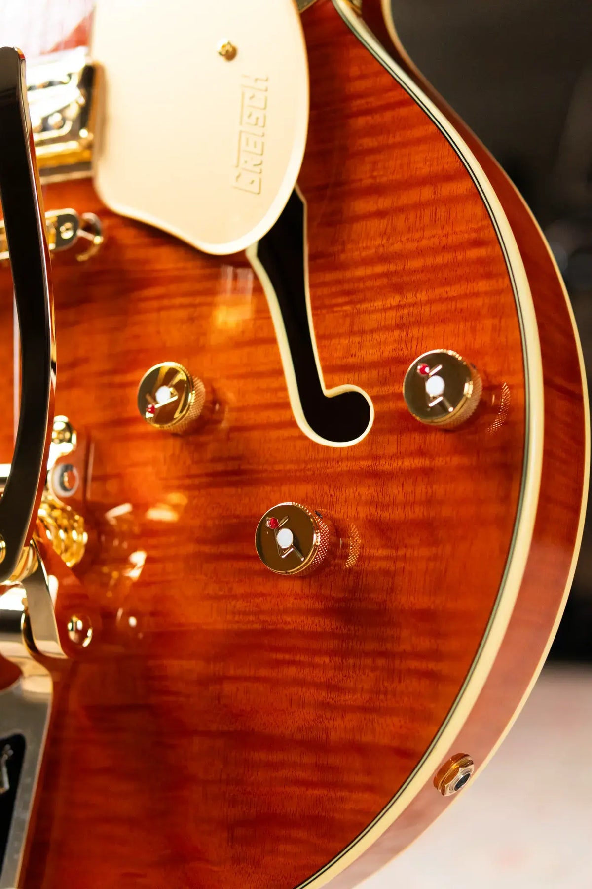 Gretsch Electromatic LTD Flame Okoume Broadkaster Double-Cut with Bigsby Electric Guitar - Roundup Orange - Demo