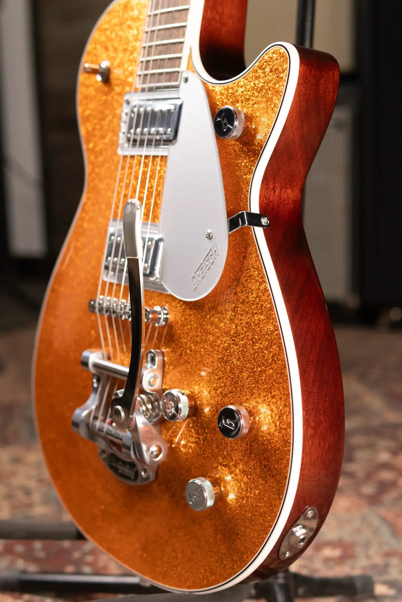 Gretsch G5230T Electromatic Sparkle Jet FT Single-Cut with Bigsby Electric Guitar - Gold Sparkle