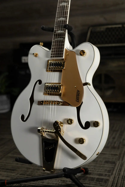 Gretsch G5422TG Electromatic Classic Hollow Body with Bigsby Electric Guitar - Snowcrest White