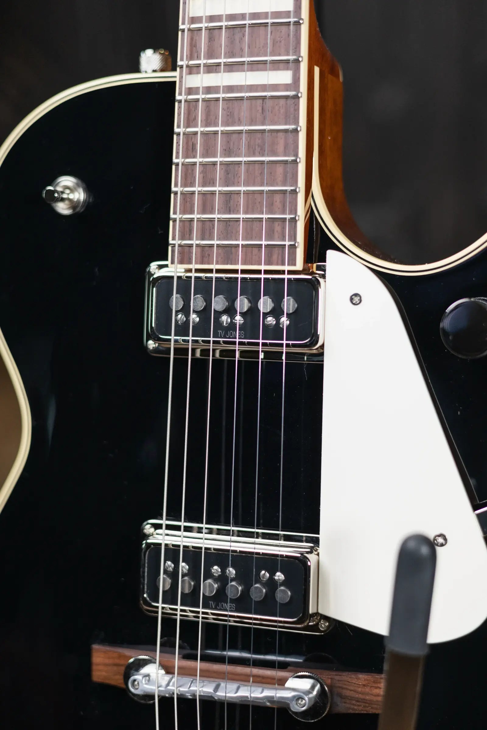 Gretsch G6128T-53 Vintage Select '53 Duo Jet with Bigsby Electric Guitar - Black with Hardshell Case