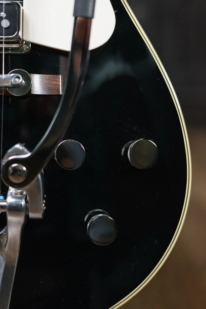 Gretsch G6128T-53 Vintage Select '53 Duo Jet with Bigsby Electric Guitar - Black with Hardshell Case