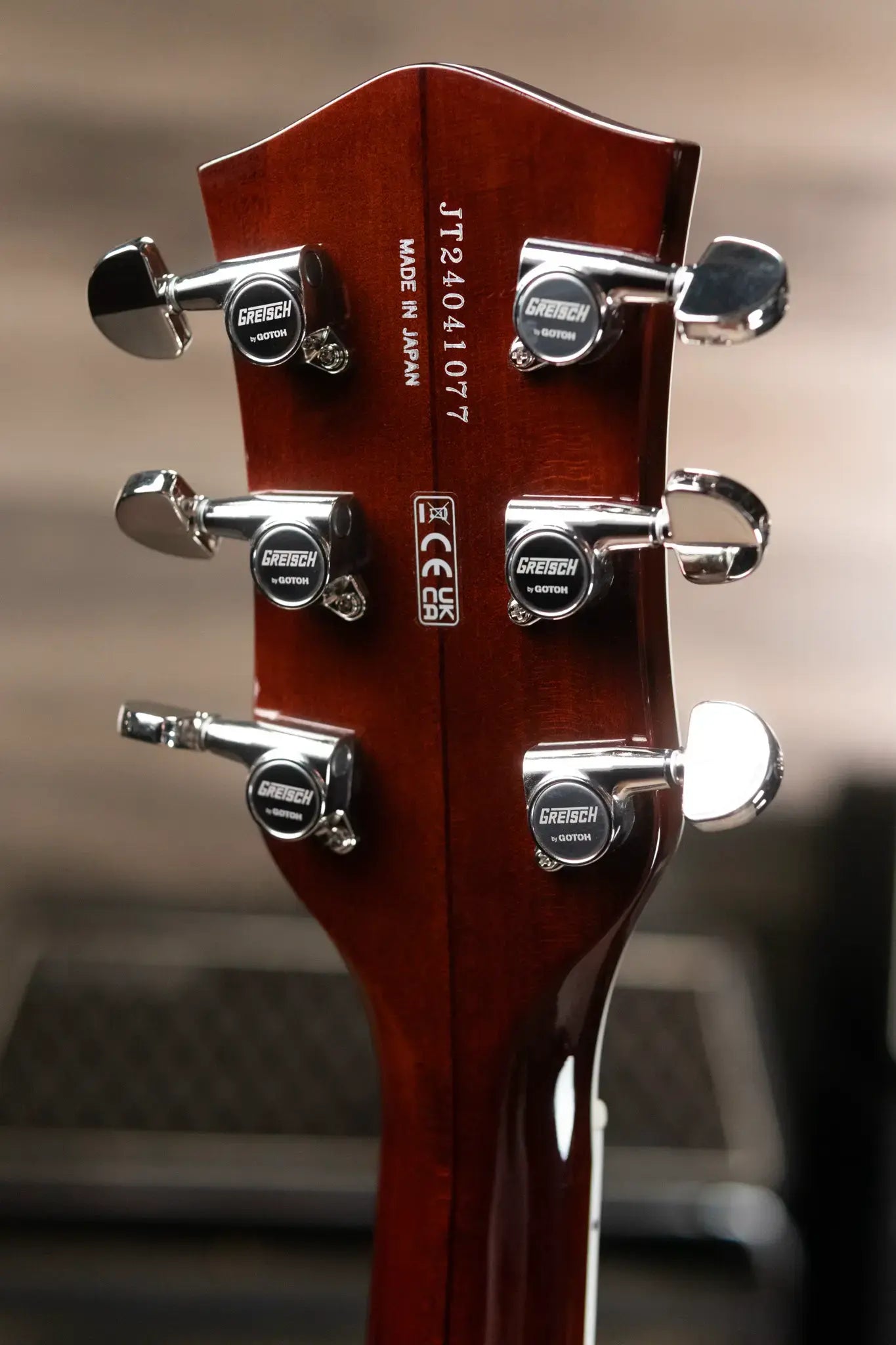 Gretsch G6129T-89 Vintage Select '89 Sparkle Jet with Bigsby Electric Guitar - Gold Sparkle with Hardshell Case