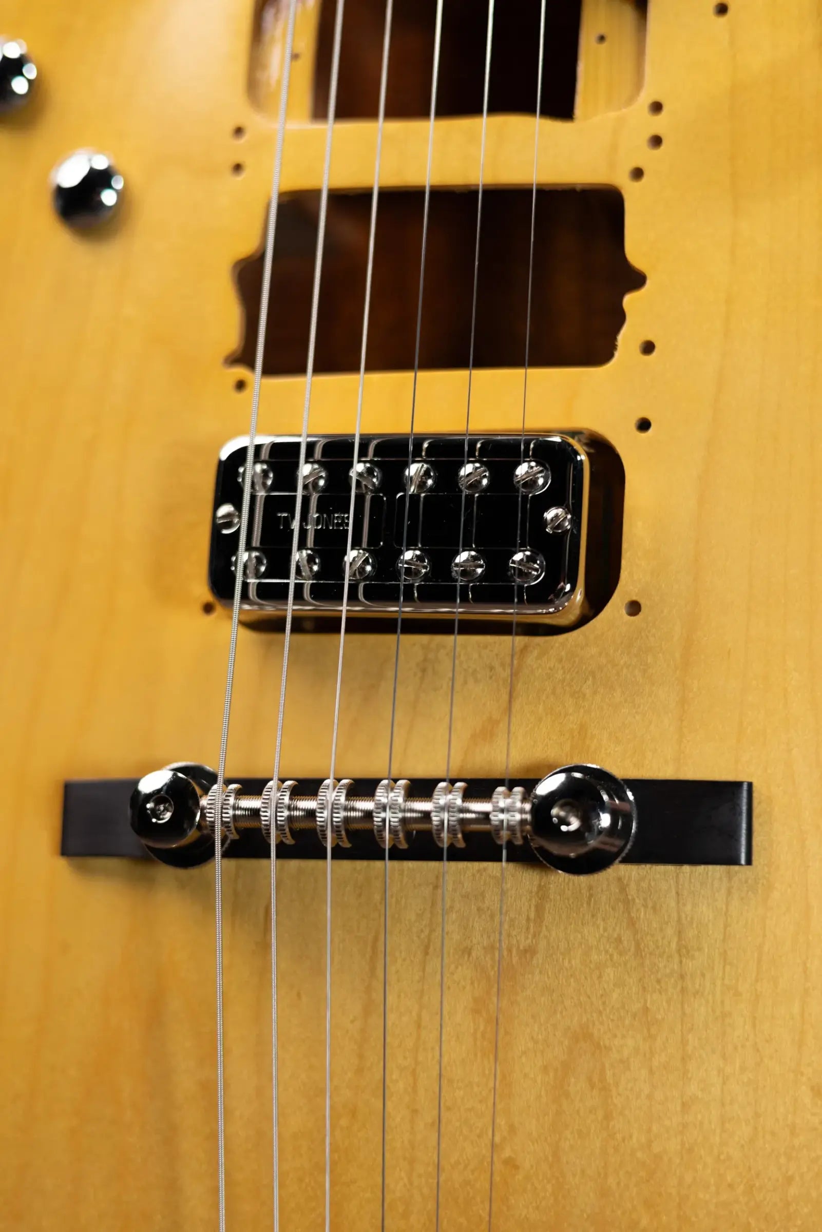 Gretsch G6131-MY Malcolm Young Signature Jet Electric Guitar - Natural with Hardshell Case