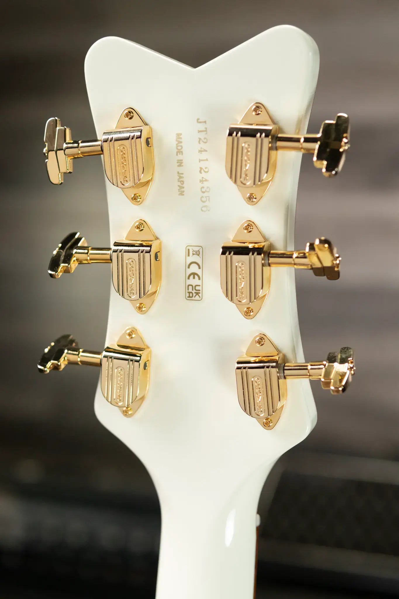 Gretsch G6134T-58 Vintage Select ’58 Penguin with Bigsby, TV Jones - Vintage White with Hardshell Case