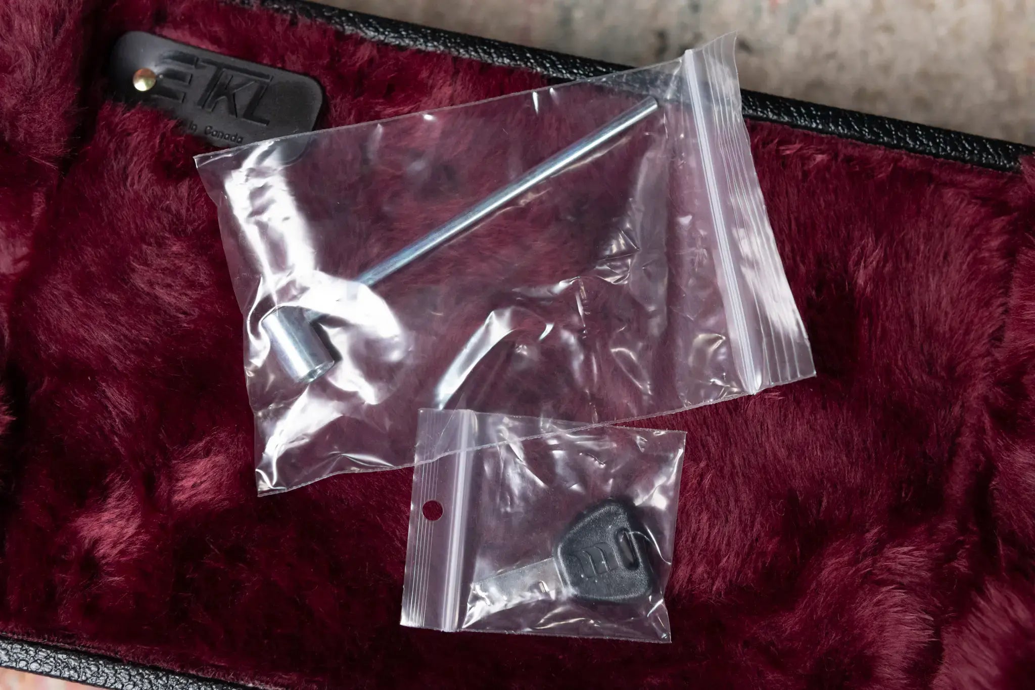 Gretsch G6134T-58 Vintage Select ’58 Penguin with Bigsby, TV Jones - Vintage White with Hardshell Case