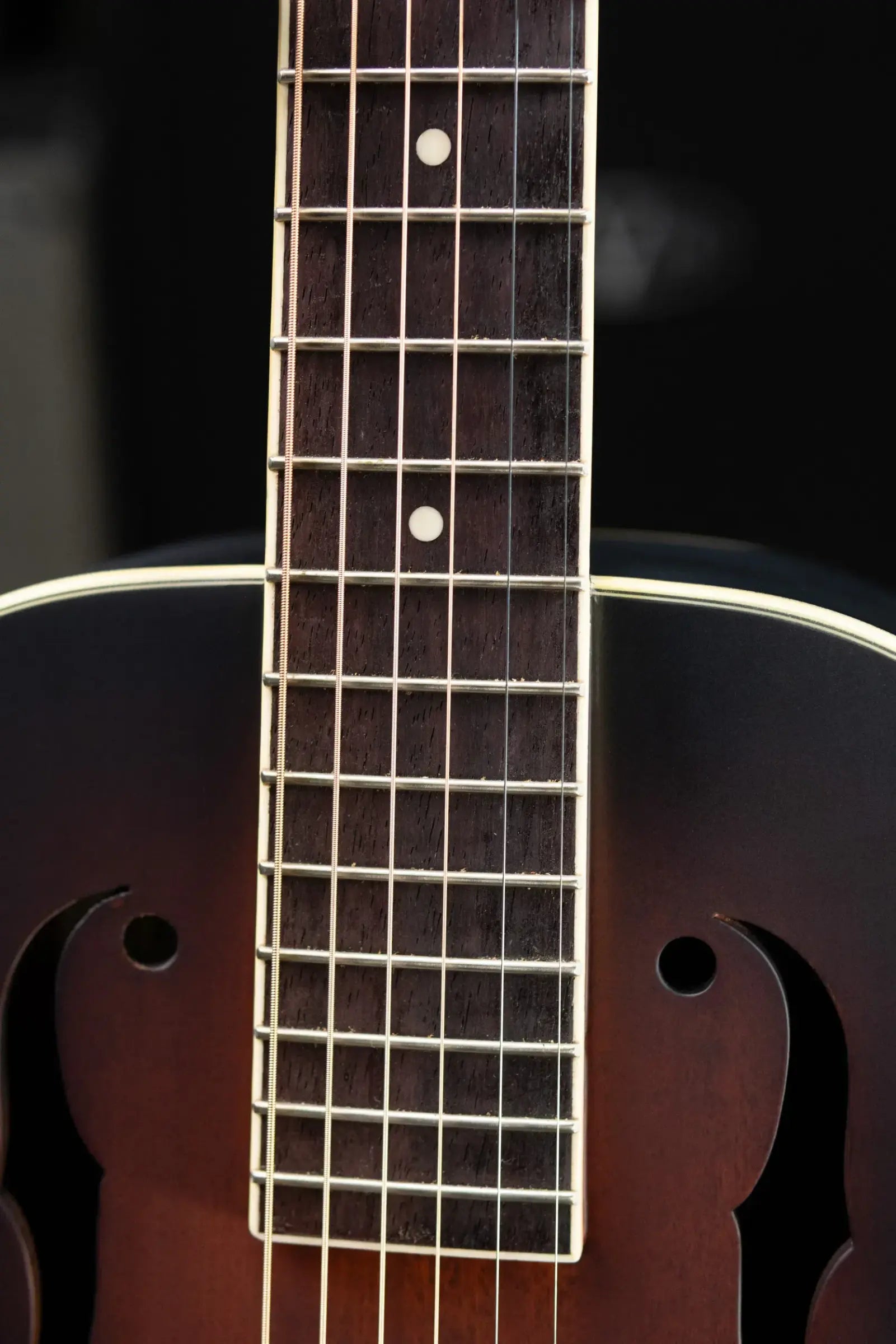 Gretsch G9241 Alligator Biscuit Round-Neck Acoustic/Electric Resonator Guitar - 2-Color Sunburst