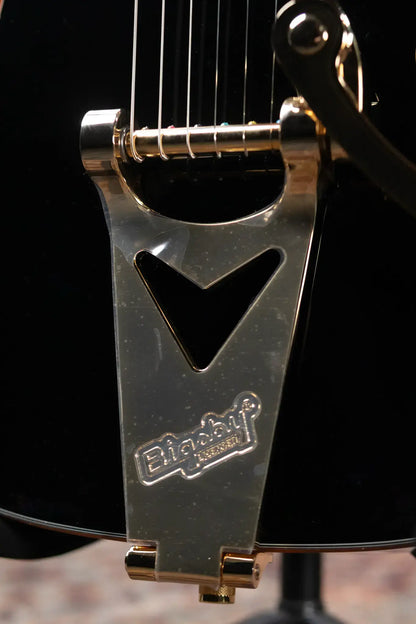 Gretsch Synchromatic Falcon Hollow Body Single-Cut with Bigsby - Black with Hardshell Case
