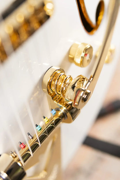 Gretsch Synchromatic Falcon Hollow Body Single-Cut with Bigsby Electric Guitar - Snowcrest White with Hardshell Case