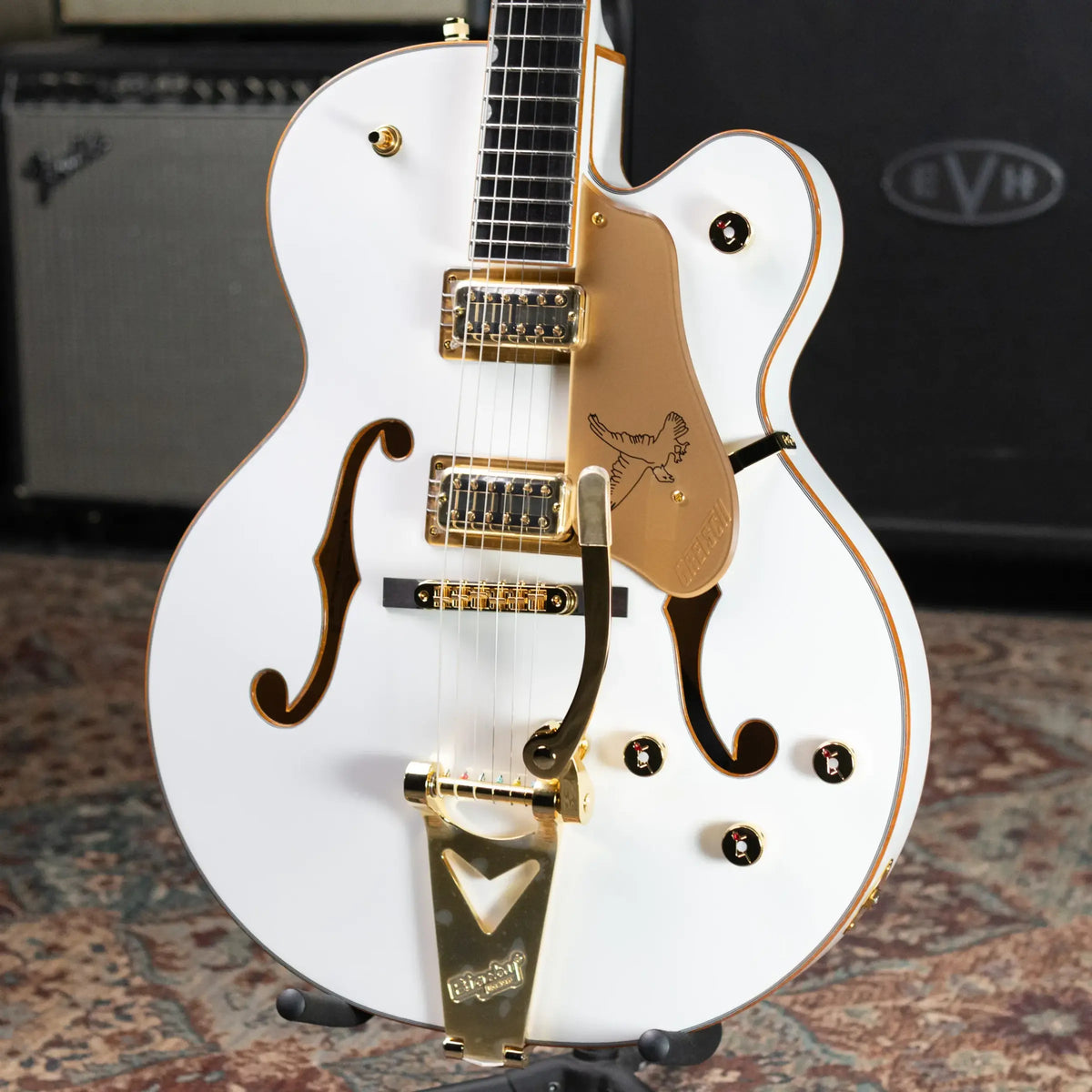 Gretsch Synchromatic Falcon Hollow Body Single-Cut with Bigsby Electric Guitar - Snowcrest White with Hardshell Case