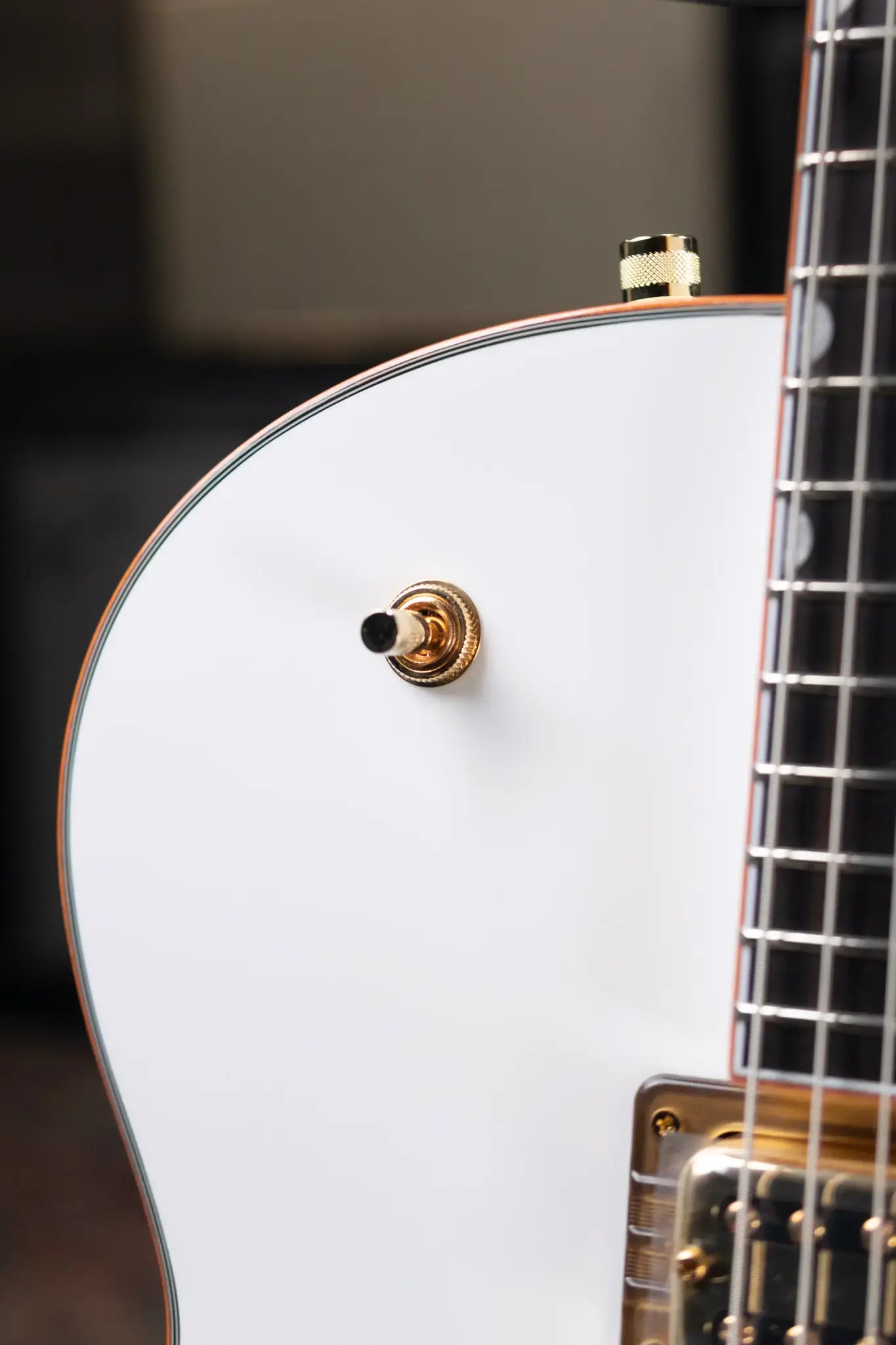 Gretsch Synchromatic Falcon Hollow Body Single-Cut with Bigsby - Snowcrest White with Hardshell Case